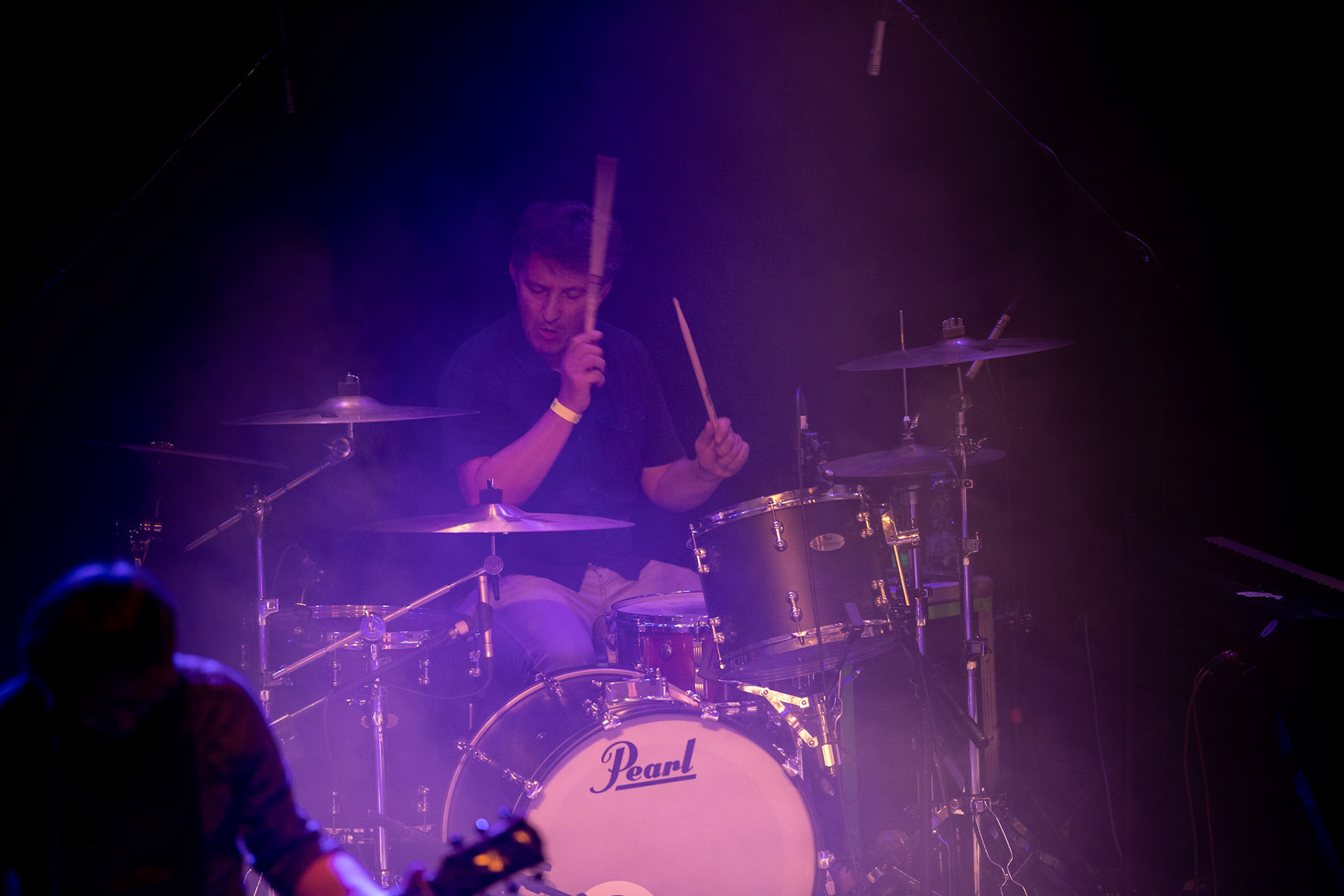 The Gathering: holenderska grupa rockowa, trasa The Gathering_30th Anniversary od doom-metalowego brzmienia z lat 90 po melodyjne i klimatyczne rejony rocka, trip-rock, post-rock, metalu, czy shoegaze. Koncert Warszawa Progresja, HQ44

The Gathering w składzie:
Silje Wergeland – wokal
Rene Rutten – gitara
Hans Rutten – perkusja
Frank Boeijen – klawisze
Hugo Prinsen Geerligs – bass
fot. Andrzej kaziq Wasilkiewicz/Reporter