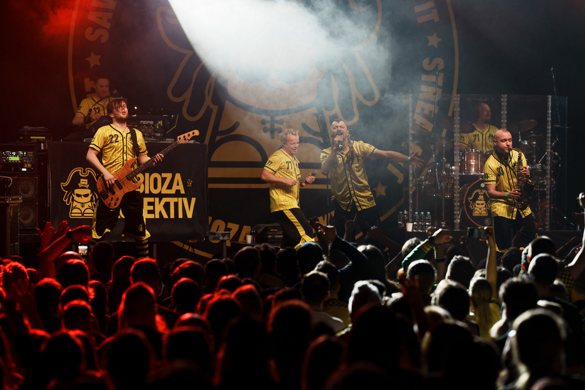 9.02.23 DUBIOZA KOLEKTIV - bosniacka grupa muzyczna, grajaca reggae, dub i rock. - Warszawa Progresja. Winiary Bookings.Fot. Andrzej Wasilkiewicz/Reporter