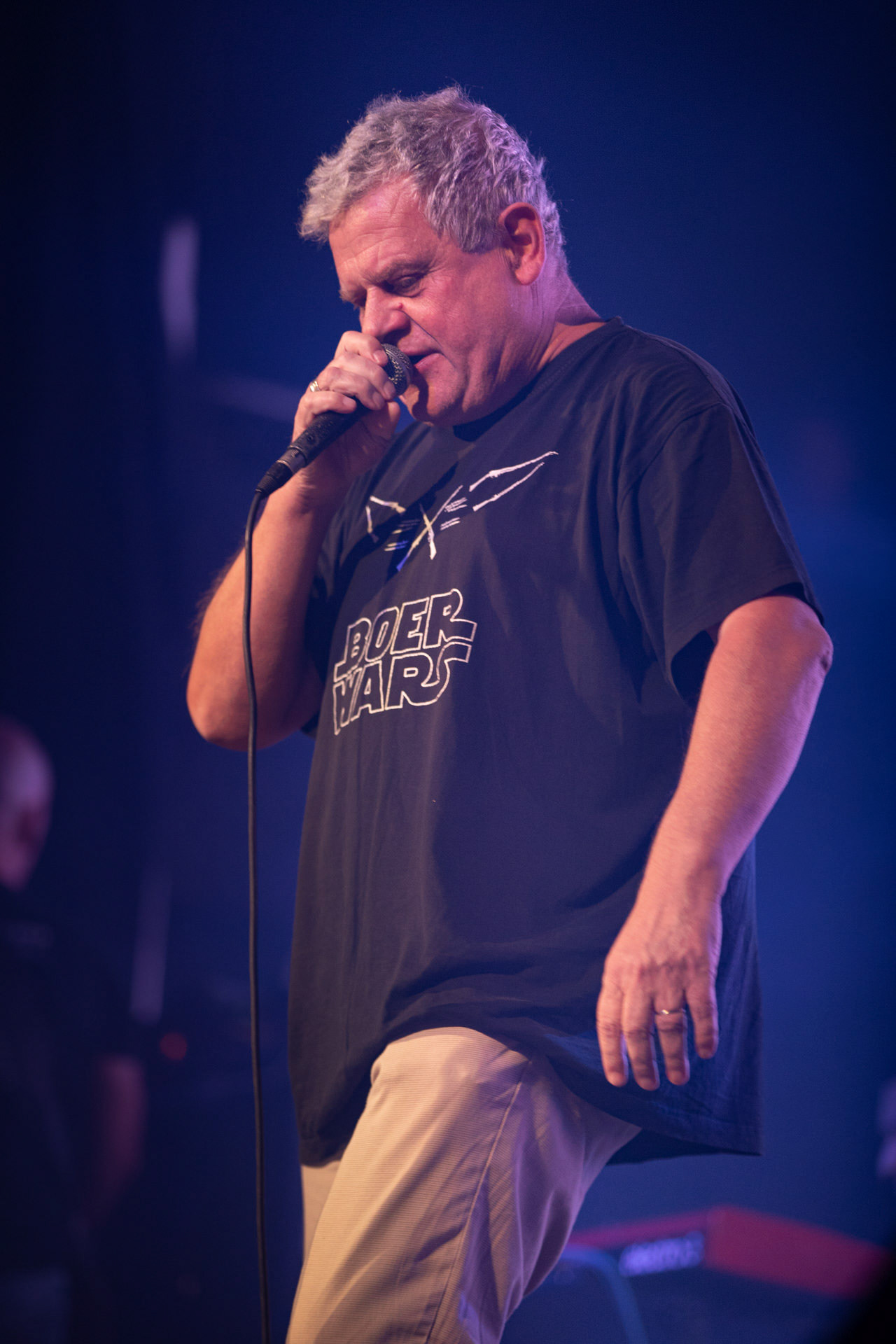 KULT - koncert Pomaranczowa Trasa 2021 - Warszawa Stodoła. 29 pazdziernika 2021. Kazik Staszewski wokal,Rock, rock progresywny, rock alternatywny, punk, nowa fala, polski rock.fot. Andrzej kaziq Wasilkiewicz/Reporter