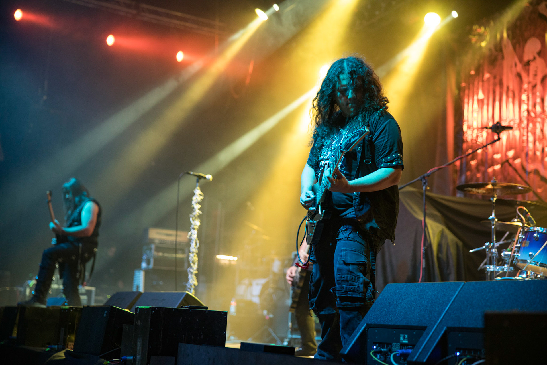 Legendy Metalu QUO VADIS - Thrash Metal - koncert Legendy Metalu w warszawskiej Progresji,
Tomasz "Skaya" Skuza - bass/vocal
Ian "Źdźbło" Bemolator- guitar
Mateusz "Matek" Lazar - guitar
Szymon "Sajmon" Synówka - drums
fot. Andrzej kaziq Wasilkiewicz