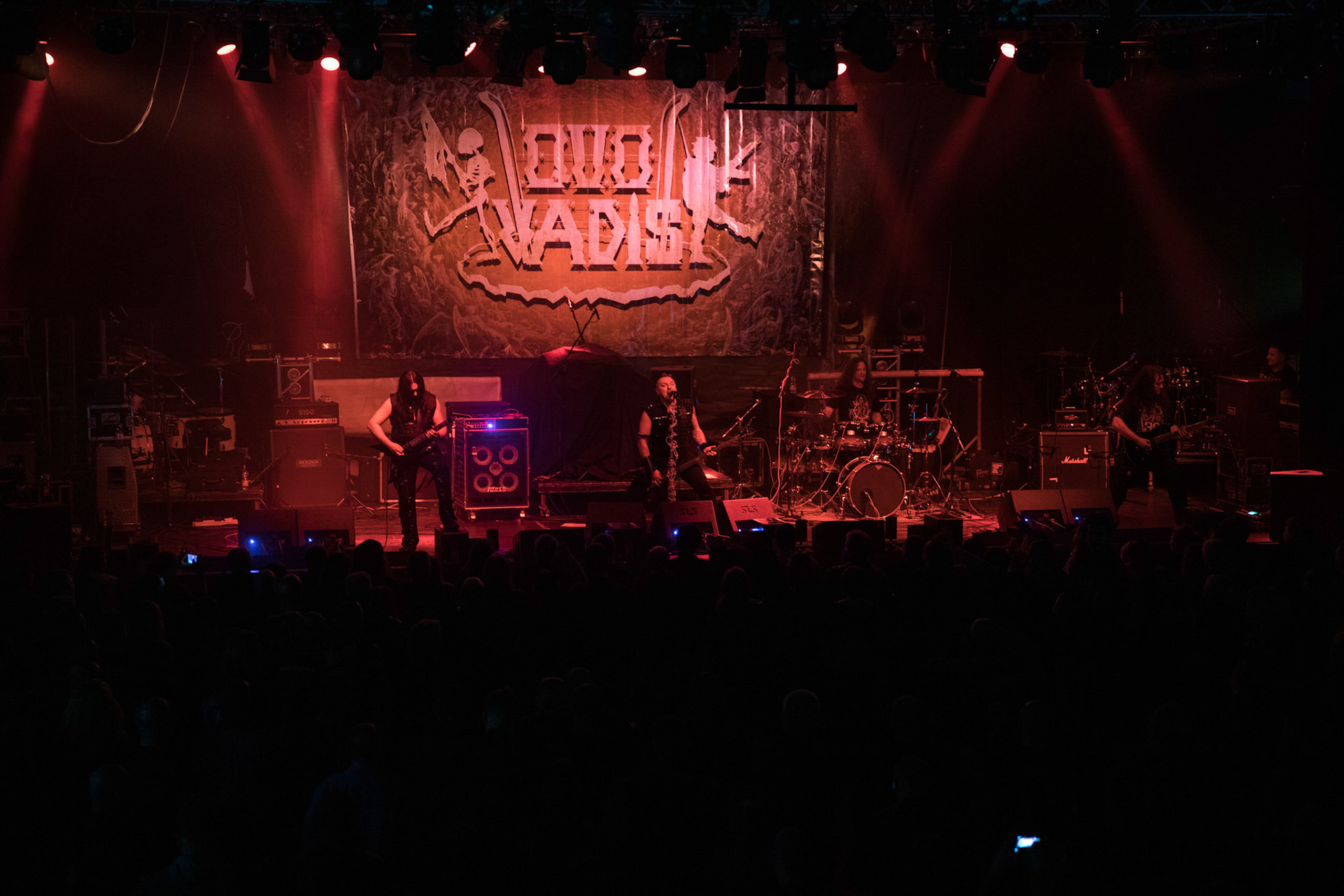 Legendy Metalu QUO VADIS - Thrash Metal - koncert Legendy Metalu w warszawskiej Progresji,
Tomasz "Skaya" Skuza - bass/vocal
Ian "Źdźbło" Bemolator- guitar
Mateusz "Matek" Lazar - guitar
Szymon "Sajmon" Synówka - drums
fot. Andrzej kaziq Wasilkiewicz