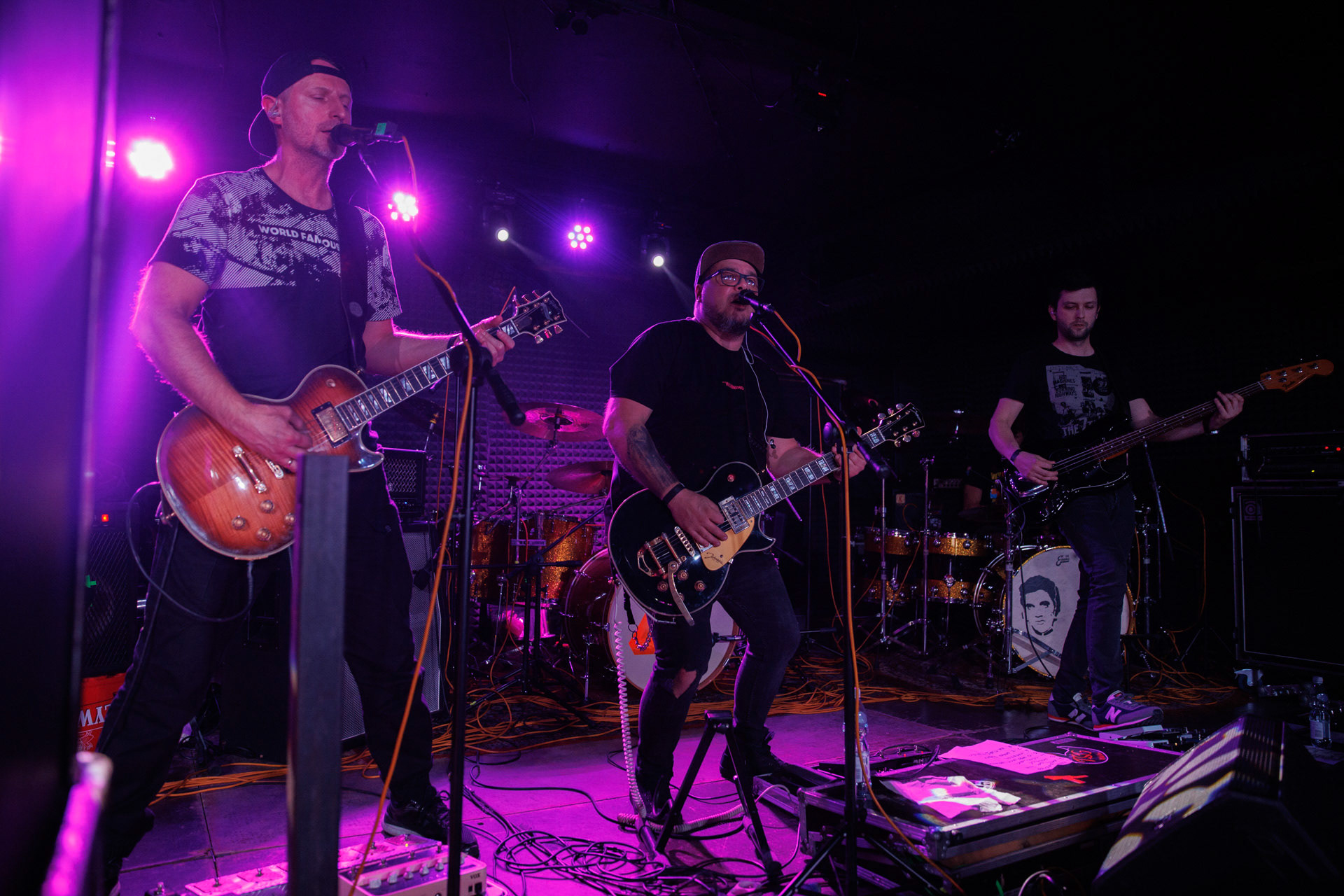 12.11.2021 koncert Holyguns Warszawa klub Remontsupport Lipali. Polski rock.fot. Andrzej Wasilkiewicz/REPORTER