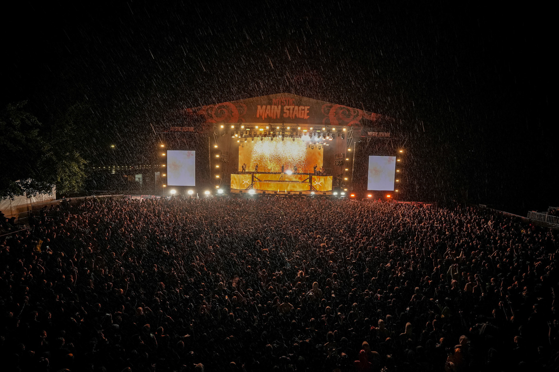 8.06.2024 BRING ME THE HORIZON - Mystic Festival 2024 Gdansk. Dzień trzeci. fot. Andrzej Wasilkiewicz/Reporter