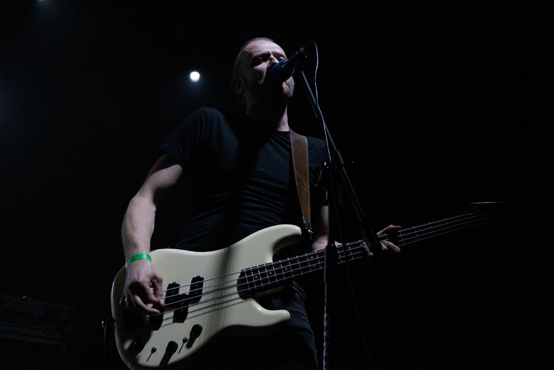 16.11.2021 Dezerter - 40 lecie,koncert Warszawa Palladium. N/z Robert Robal Matera gitara, N/z Krzysiek Grabowski perkusja,N/zJacek Chrzanowski bass, Dezerter, SS20, Punk, Punkrock, hardcore, rock.fot. Andrzej Wasilkiewicz/REPORTER