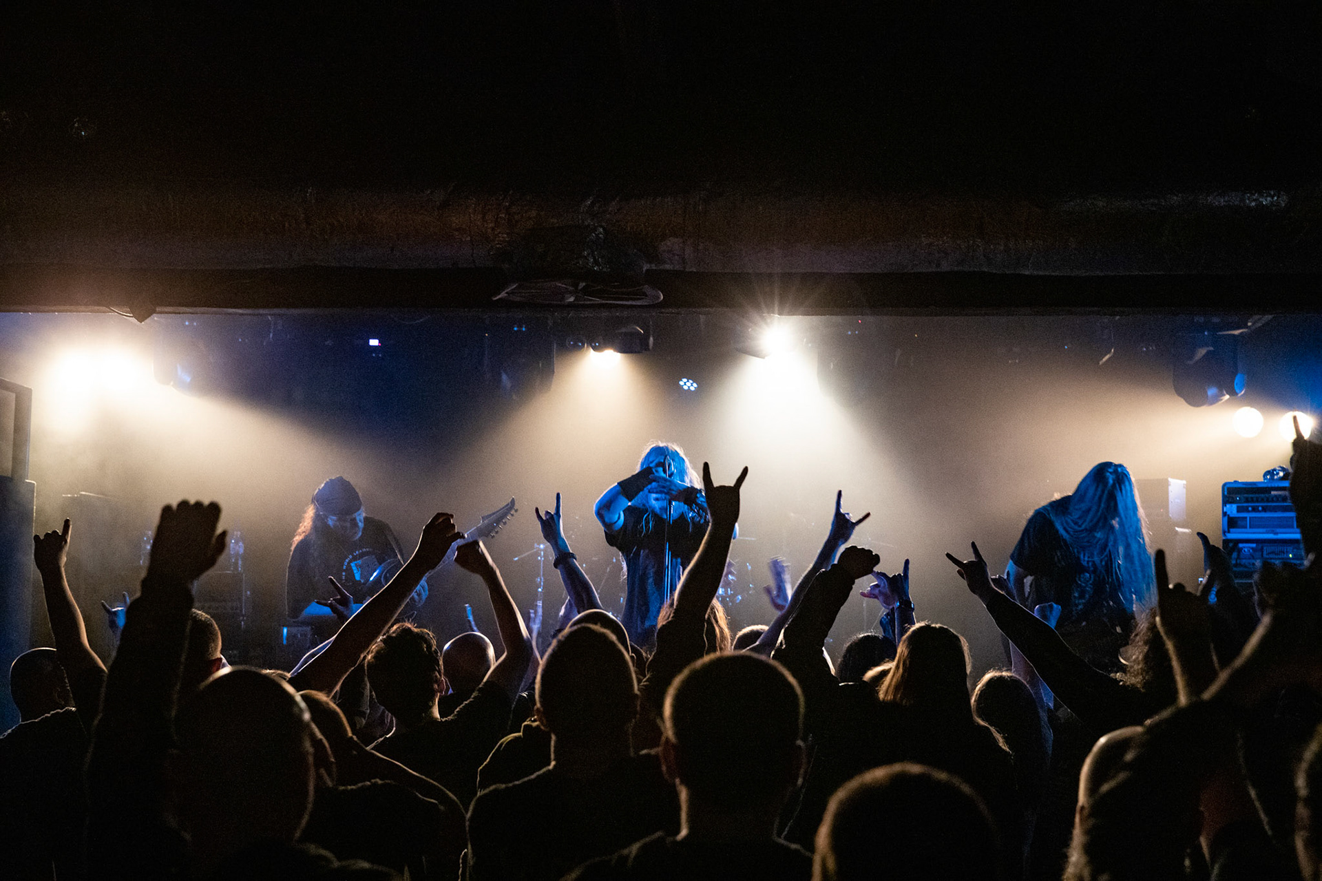 1.04.2019 Incantation, Warszawa, klub Proxima, INCANTATION - death metal, USA
John McEntee - Guitar, Vocals
Sonny Lombardozzi- Lead Guitar
Chuck Sherwood - Bass
Kyle Severn - Drums, Knock Out Productions, Left Hand Sounds.