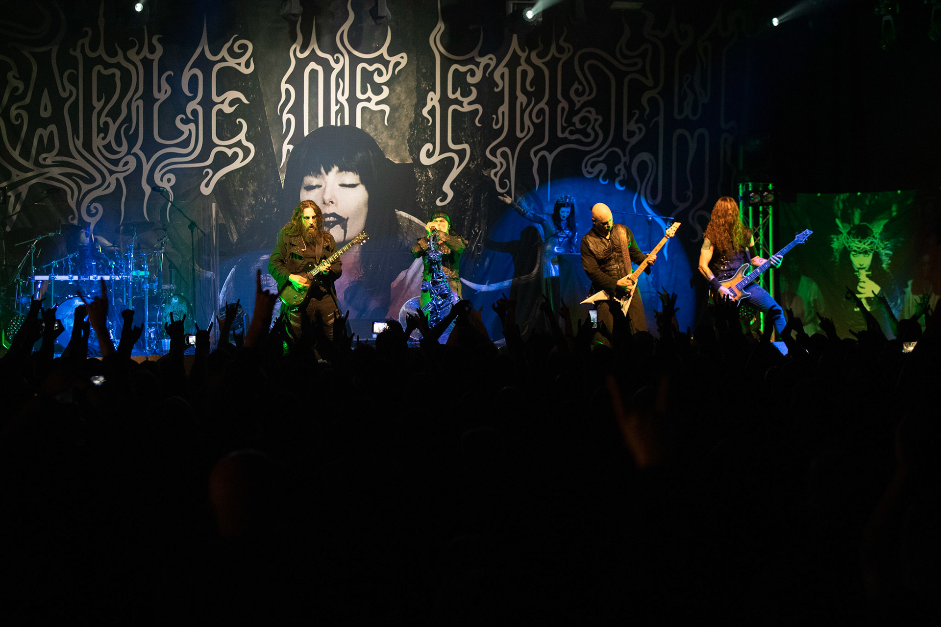 CRADLE OF FILTH - UK. black metal, metal symfoniczny, metal gotycki,
Dani Filth - Vocals,
Martin Skaroupka - Drums, Keyboards and Orchestrations,
Daniel Firth - Bass,
Richard Shaw - Guitar,  
Ashok - Guitar,  
Lindsay Schoolcraft - Narrative vocals,
Nuclear Blast Records
Knockoutprod
fot. Andrzej kaziq Wasilkiewicz/Reporter