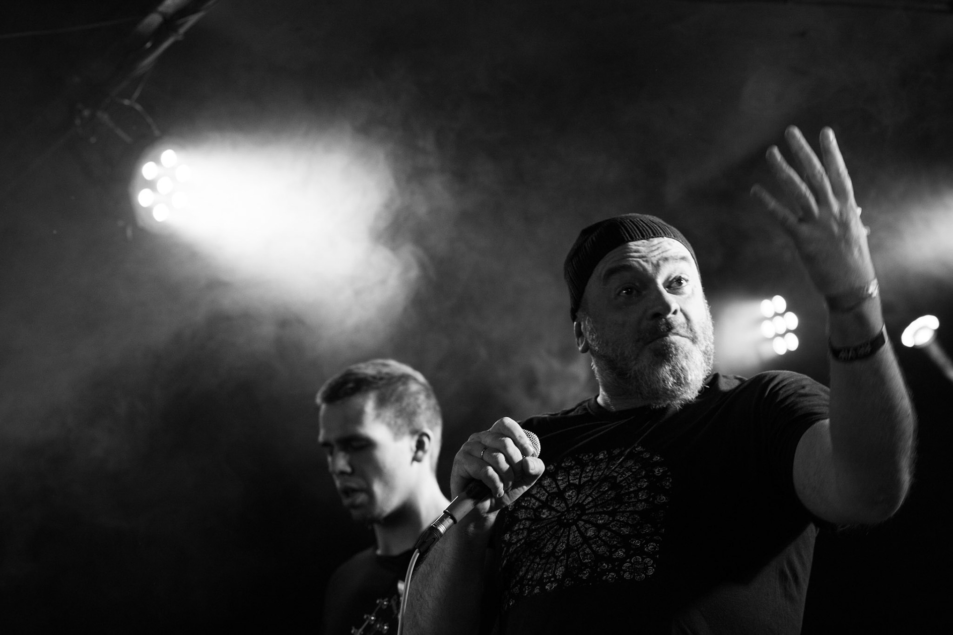 Armia - punk rock, hardcore,
Tomasz Budzyński - głos,
Stanisław Budzyński - gitara,
Jakub Bartoszewski - waltornia, instrumenty klawiszowe,
Amadeusz Kaźmierczak - perkusja,
Darek Budkiewicz - gitara basowa,
fot. Andrzej kaziq Wasilkiewicz