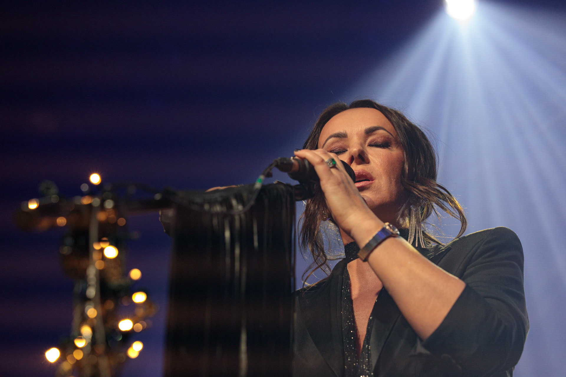 5.12.2021 Kasia Kowalska akustycznie w Klubie Stodola.n/z Kasia Kowalska - wokal,n/z Jerzy Runowski - gitara,n/z Pawel Grudniak - bass,n/z Marcin Karel - gitara,n/z Barek Pawlus - perkusja,Rock, rock progresywny, rock alternatywny, polski rock, pop-rock.fot. Andrzej Wasilkiewicz/Reporter