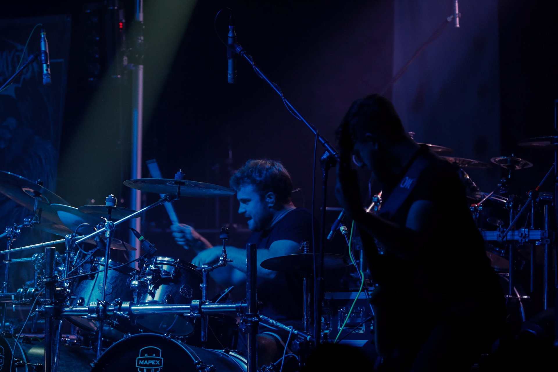 30.11.2018 Knock Out Tour 2018 - Warszawa Progresja - DROWN MY DAY deathcore, metalcore, death metal, 

Maciek "Groov" Korczak wokal, 
Arkadiusz Antosz gitara basowa, 
Sergiusz Smolnicki gitara, 
Sławomir Wojtas gitara, 
Kuba Homik perkusja, fot. Andrzej Wasilkiewicz/Reporter