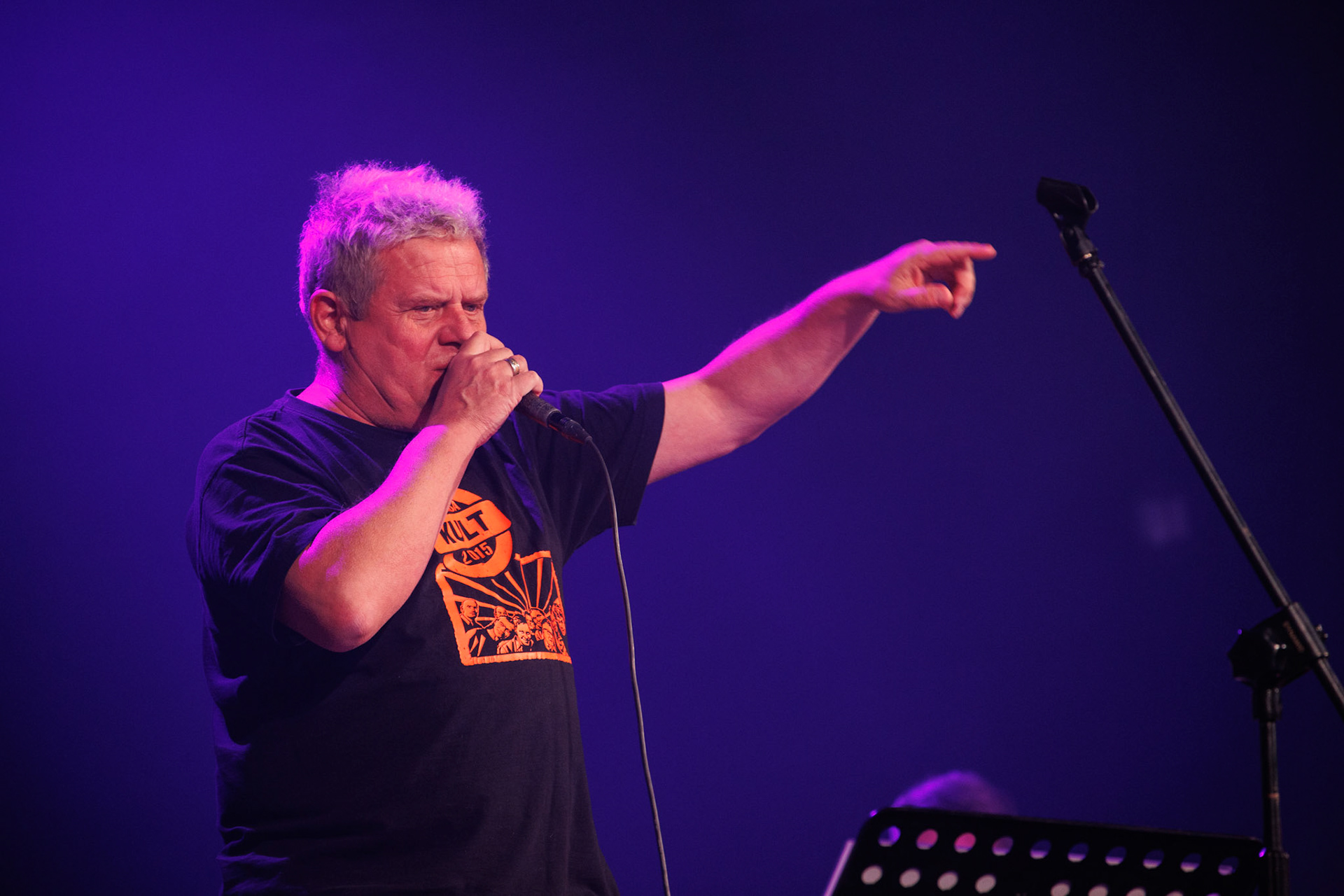 18.03.2022 KULT Akustik - koncert Warszawa klub Stodola,  n/z Kazimierz Staszewski wokal, Rock, rock progresywny, rock alternatywny, punk, nowa fala, polski rock.fot. Andrzej kaziq Wasilkiewicz/Reporter