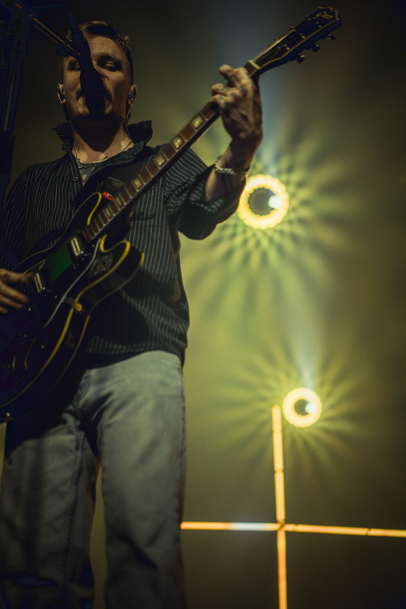 2023.12.15 WalusKraksaKryzys - Klub Stodola Warszawa wlasc. Sebastian Lukasz Gugulski – polski muzyk, grajacy muzyke z pogranicza indie rocka, post-punk revival i poezji spiewanej.fot. Andrzej Wasilkiewicz/REPORTER