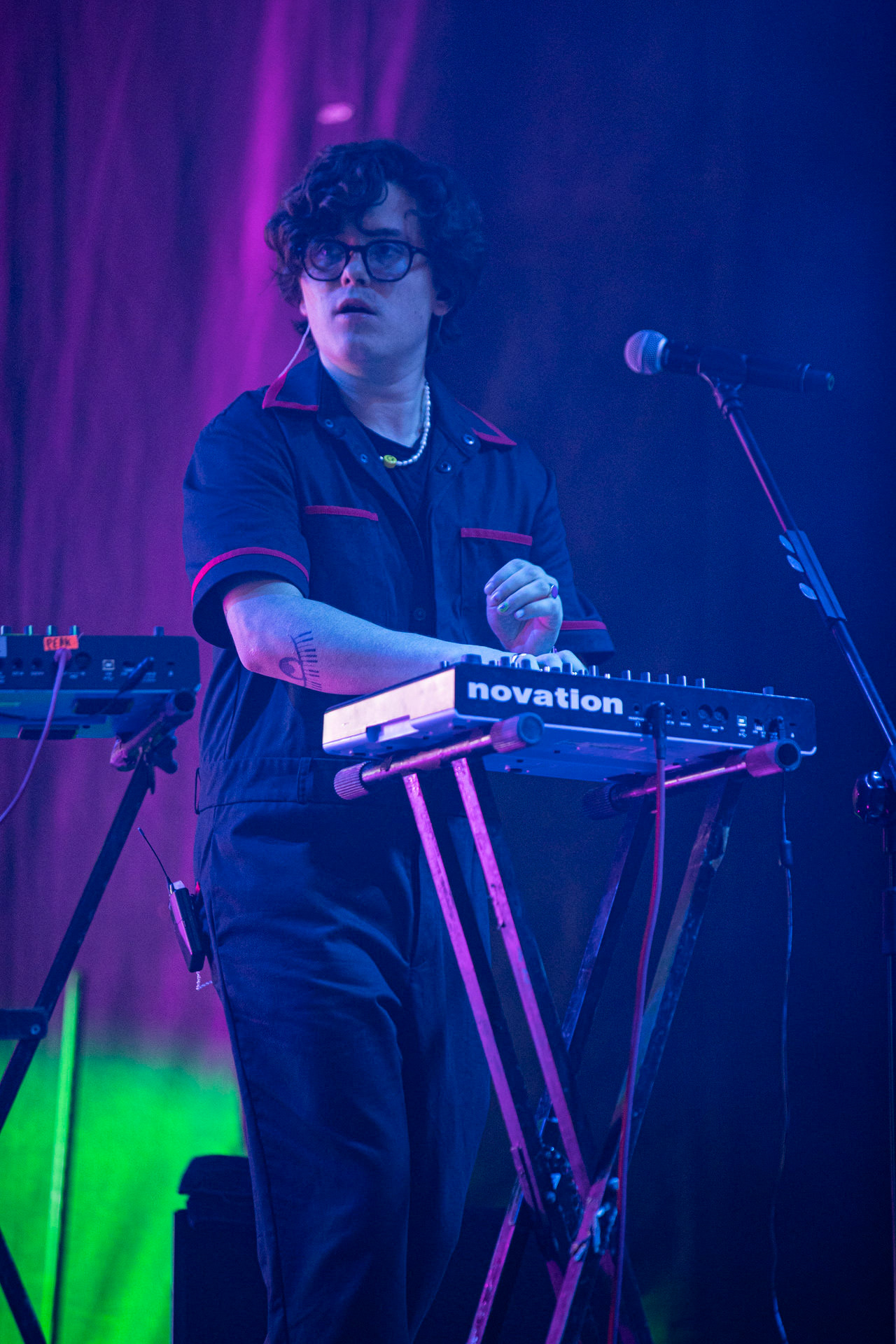 25.09.2021 The Dumplings - koncert Warszawa Progresjan/z Kuba Karas instrumenty klawiszowe, gitara,fot. Andrzej Wasilkiewicz/REPORTER