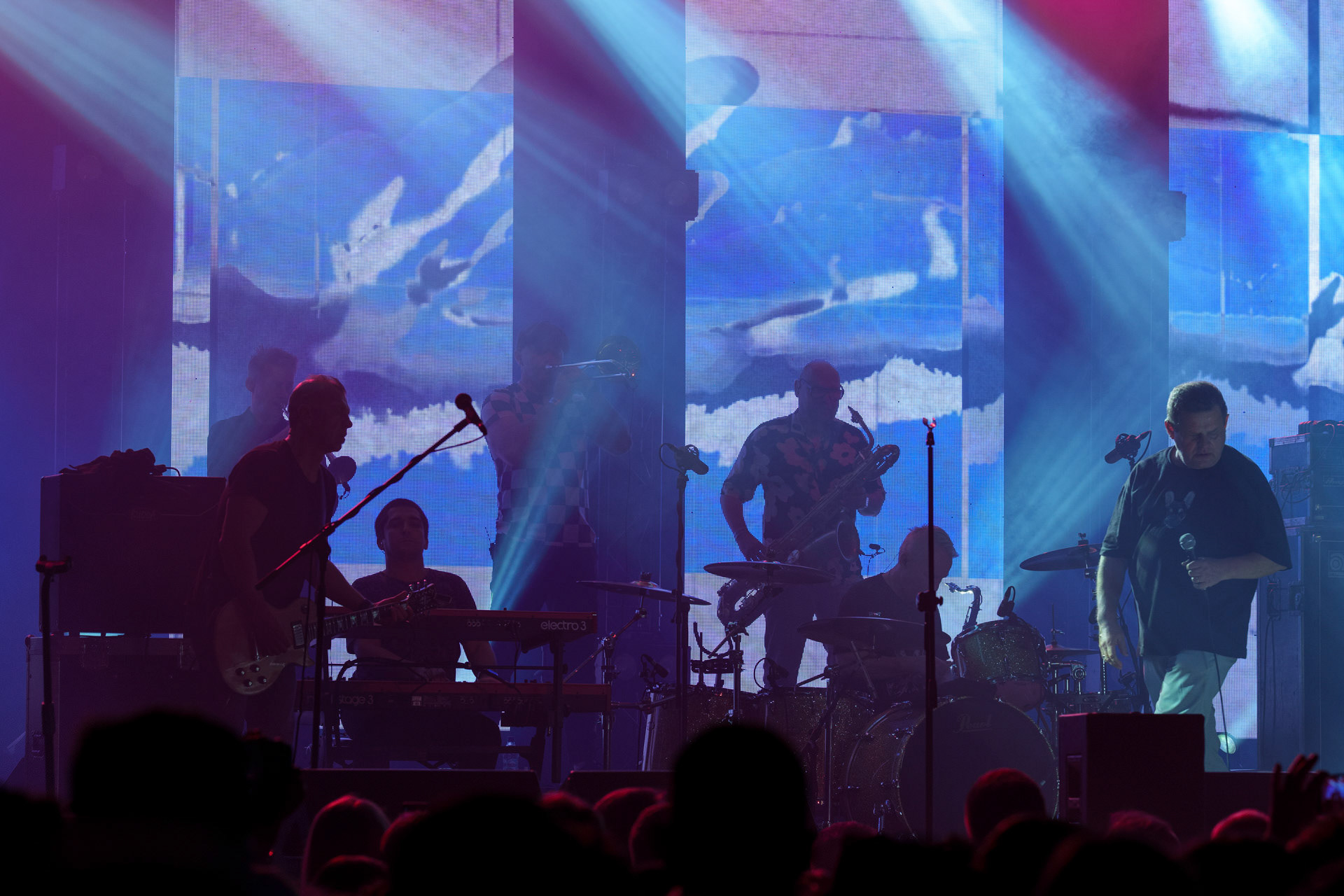 4.11.2022 KULT - Pomaranczowa Trasa 2022 - Warszawa Stodola, Rock, rock progresywny, rock alternatywny, punk, nowa fala, polski rock. fot. Andrzej Wasilkiewicz/Reporter