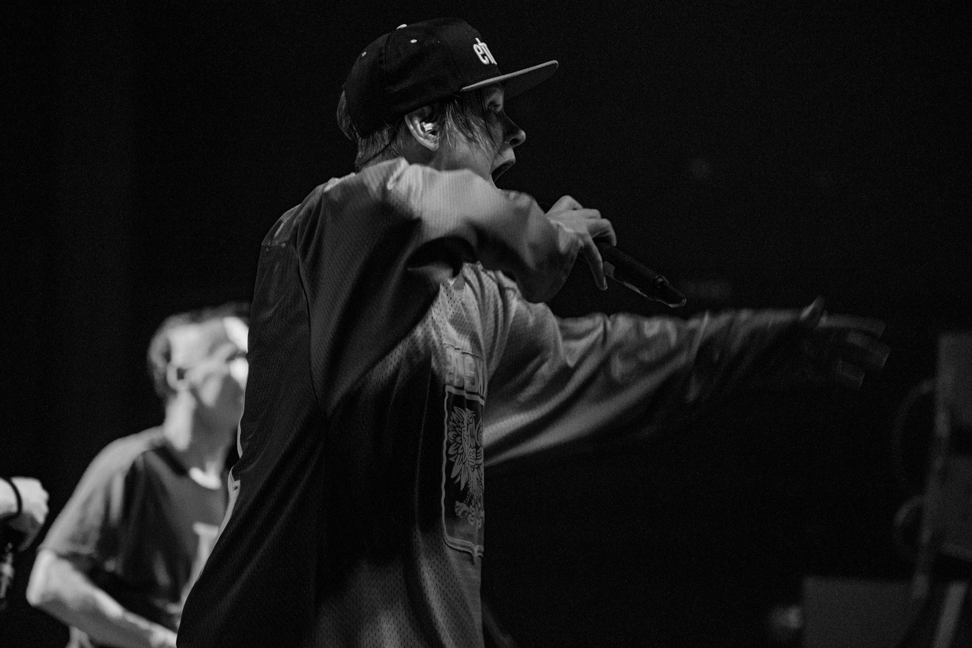 30.11.2021 koncert Dog Eat Dog - USA - hardcore, punkrock, rap, metal, hip hop, reggae, soul, funk,n/z Dave Neabore (bass), n/z John Connor (vocals), n/z Brandon Finley (drums), n/z Roger Hammerli (guitar),n/z Bozez (sax &amp; beer),koncert Warszawa, Progresja 25 lat albumu Play Games -  Dog Eat Dog.fot. Andrzej Wasilkiewicz/Reporter