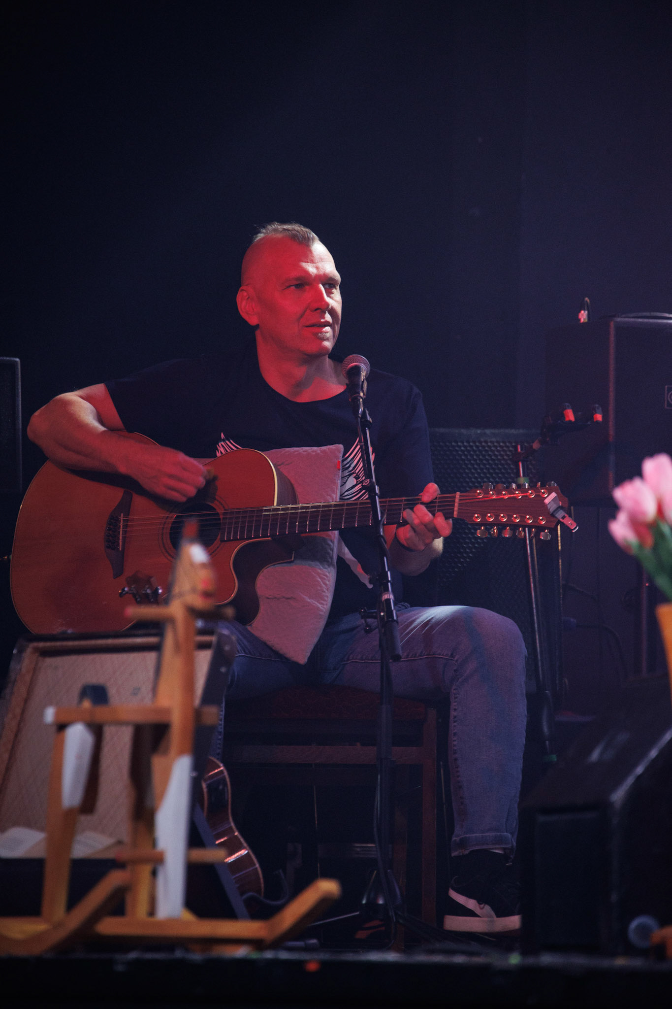 18.03.2022 KULT Akustik - koncert Warszawa klub Stodola,  n/z Kazimierz Staszewski wokal,n/z Wojciech Jablonski gitara,n/z Piotr Morawiec gitara,n/z Ireneusz Werenski bas,n/z Tomasz Goehs perkusja,n/z Konrad Wantrych klawisze,n/z Janusz Zdunek trabka,n/z Mariusz Godzina saksofony,n/z Jaroslaw Wazny puzon,n/z Jan ”Janusz” Staszewski wokal,Rock, rock progresywny, rock alternatywny, punk, nowa fala, polski rock.fot. Andrzej kaziq Wasilkiewicz/Reporter