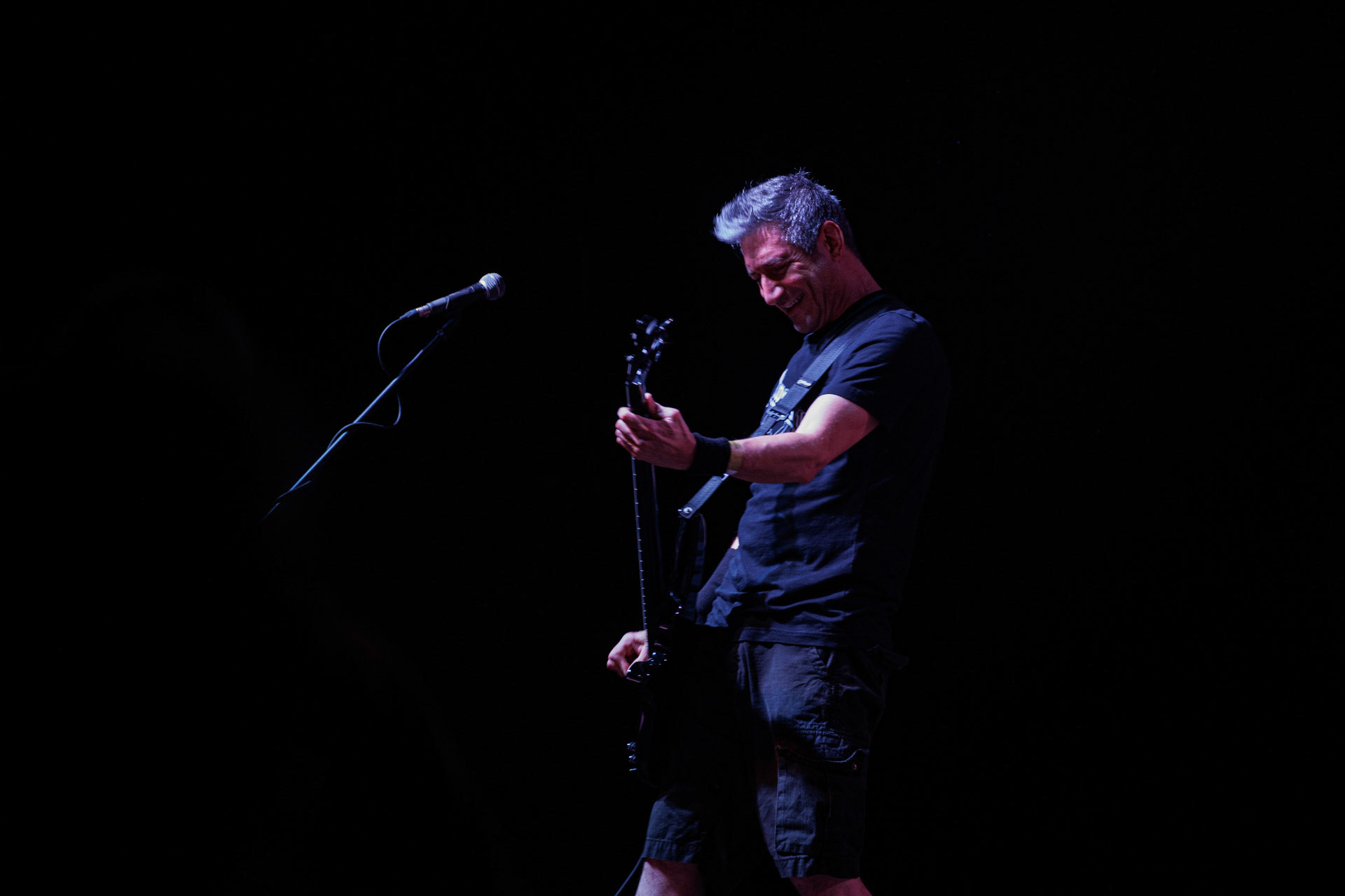 30.11.2021 koncert Dog Eat Dog - USA - hardcore, punkrock, rap, metal, hip hop, reggae, soul, funk,n/z Dave Neabore (bass), n/z John Connor (vocals), n/z Brandon Finley (drums), n/z Roger Hammerli (guitar),n/z Bozez (sax &amp; beer),koncert Warszawa, Progresja 25 lat albumu Play Games -  Dog Eat Dog.fot. Andrzej Wasilkiewicz/Reporter