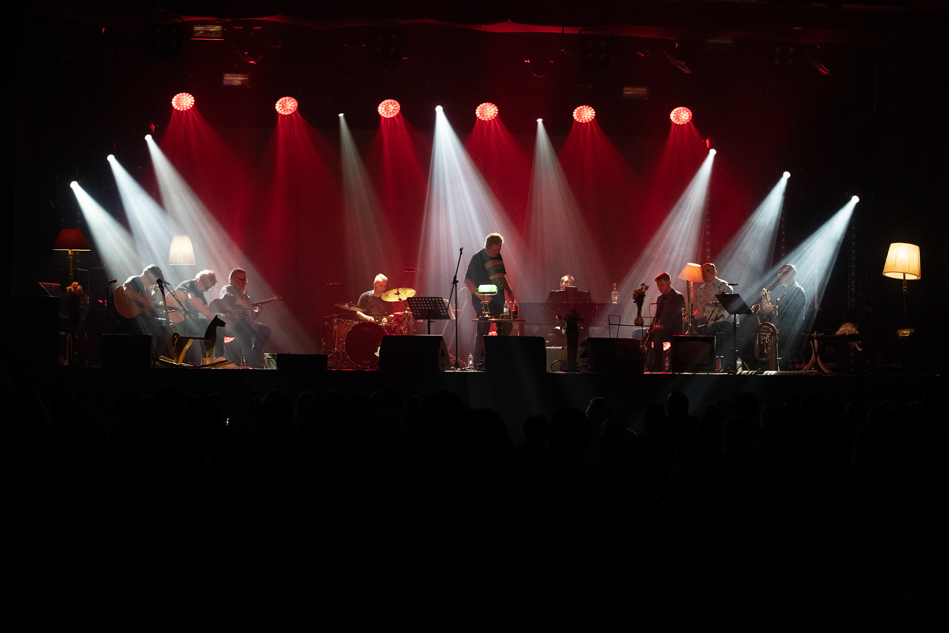 KULT - koncert w Trasy AKUSTIK 2021 - klub Stodola Warszawa 4.06.2021 n/z Kazik Staszewski wokal,Wojciech Jabłonski gitara,Piotr Morawiec gitara,Ireneusz Werenski bas,Tomasz Goehs perkusja,Konrad Wantrych klawisze,Janusz Zdunek trabka,Mariusz Godzina saksofony,Jarosław Wazny puzon,Rock, rock progresywny, rock alternatywny, punk, nowa fala.fot. Andrzej kaziq Wasilkiewicz/kaziq.com