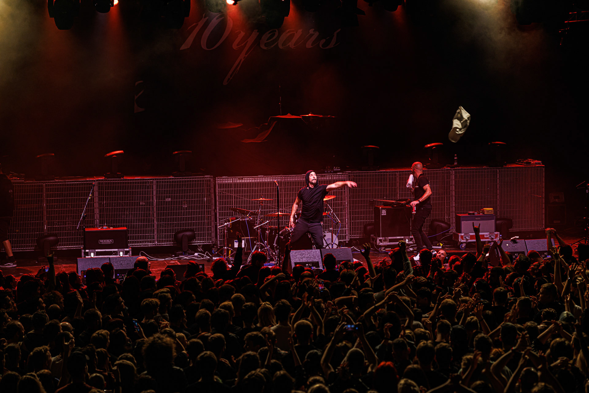 7.10.2022 - 10 Years – amerykanie z Knoxville w Tennessee, grajacy na  pogranicza metalu alternatywnego, hard rocka, post grunge. Jesse Hasek – wokal,Ryan „Tater” Johnson – gitara,Matt Wantland – gitara,Lewis Big Lew Cosby – basista,Brian Vodinh – perkusja,Produkcja Knock Out Productions, Fot. Andrzej Wasilkiewicz/Reporter