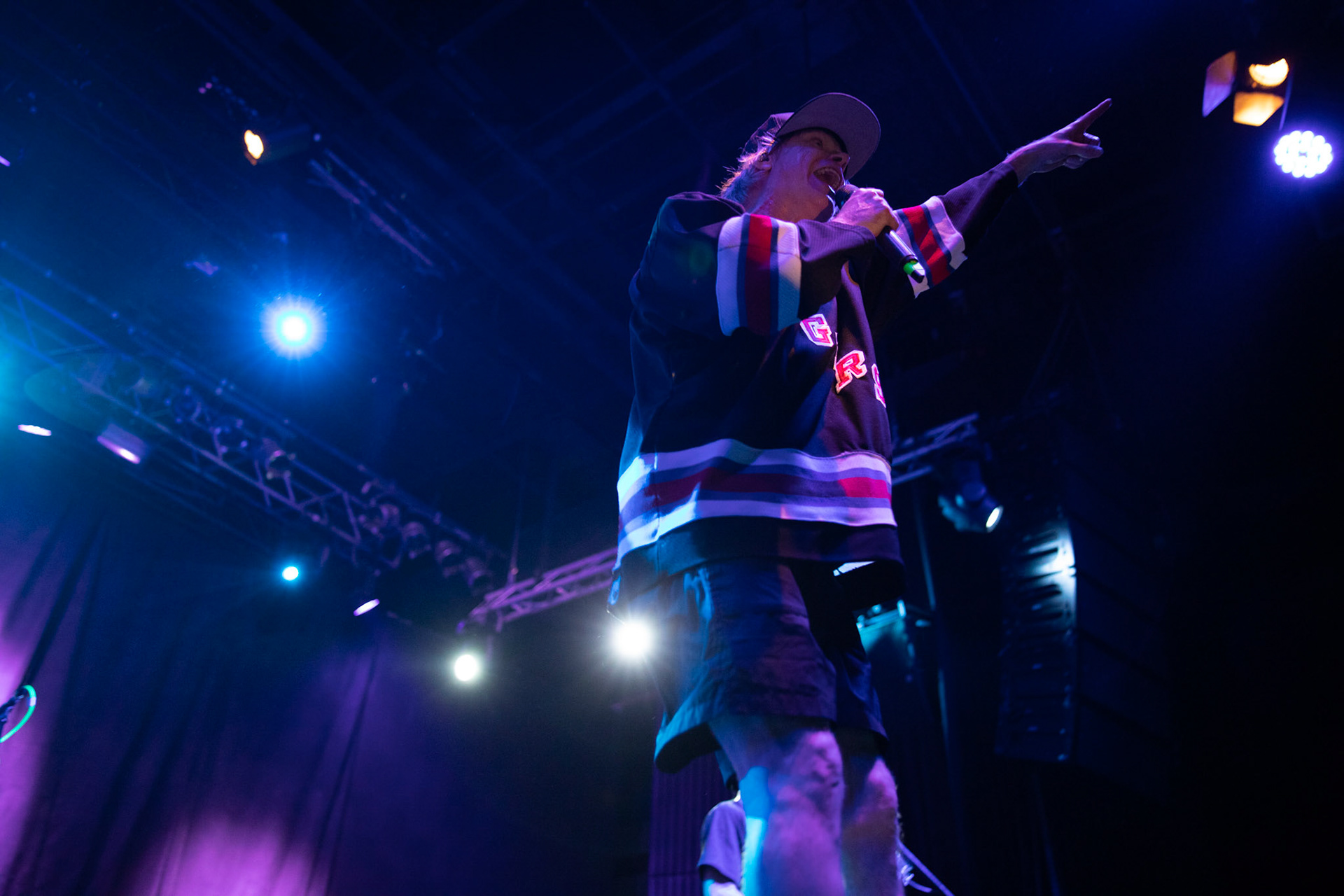 Dog Eat Dog - USA - hardcore, punkrock, rap, metal, hip hop,reggae, soul, funk,
Dave Neabore (bass), 
John Connor (vocals), 
Brandon Finley (drums) 
Roger Hämmerli (guitar)
Bozez (sax & beer)
koncert w Warszawskiej Progresji w ramach trasy 25 lat All Boro Kings zespołu Dog Eat Dog.
fot. Andrzej Wasilkiewicz/Reporter