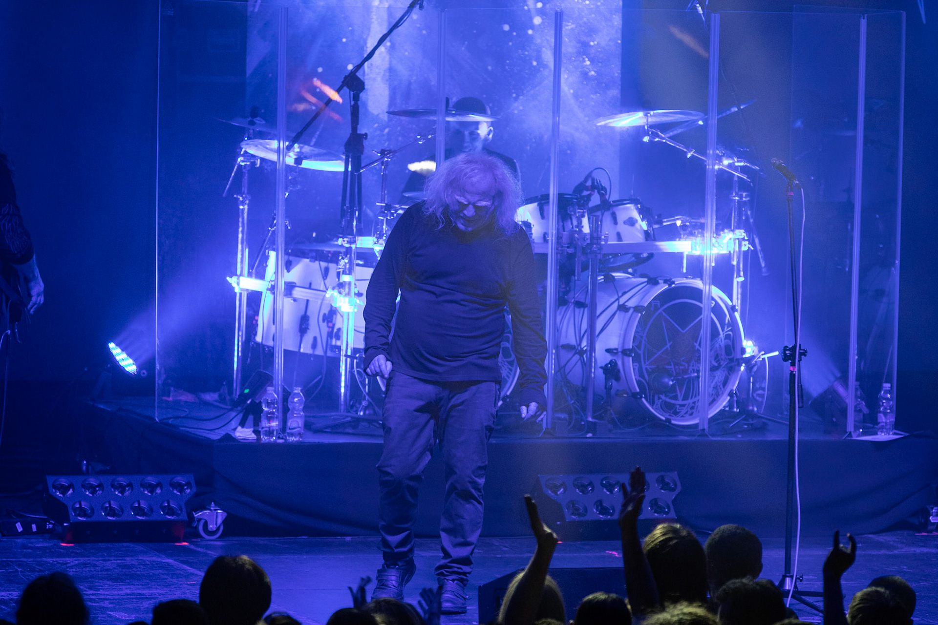 01.03.2019 KAT & Roman Kostrzewski Polska, metal, trashmetal, - koncert w warszawskiej Progresji promujący nowy album studyjny grupy „Popiór”
jeden z pierwszych koncertów w nowym składzie,
 Roman Kostrzewski – wokal
Jacek Nowak – perkusja
Krzysztof Pistelok – gitara
Jacek Hiro – gitara
Michał Laksa – bas
fot. Andrzej Wasilkiewicz/Reporter