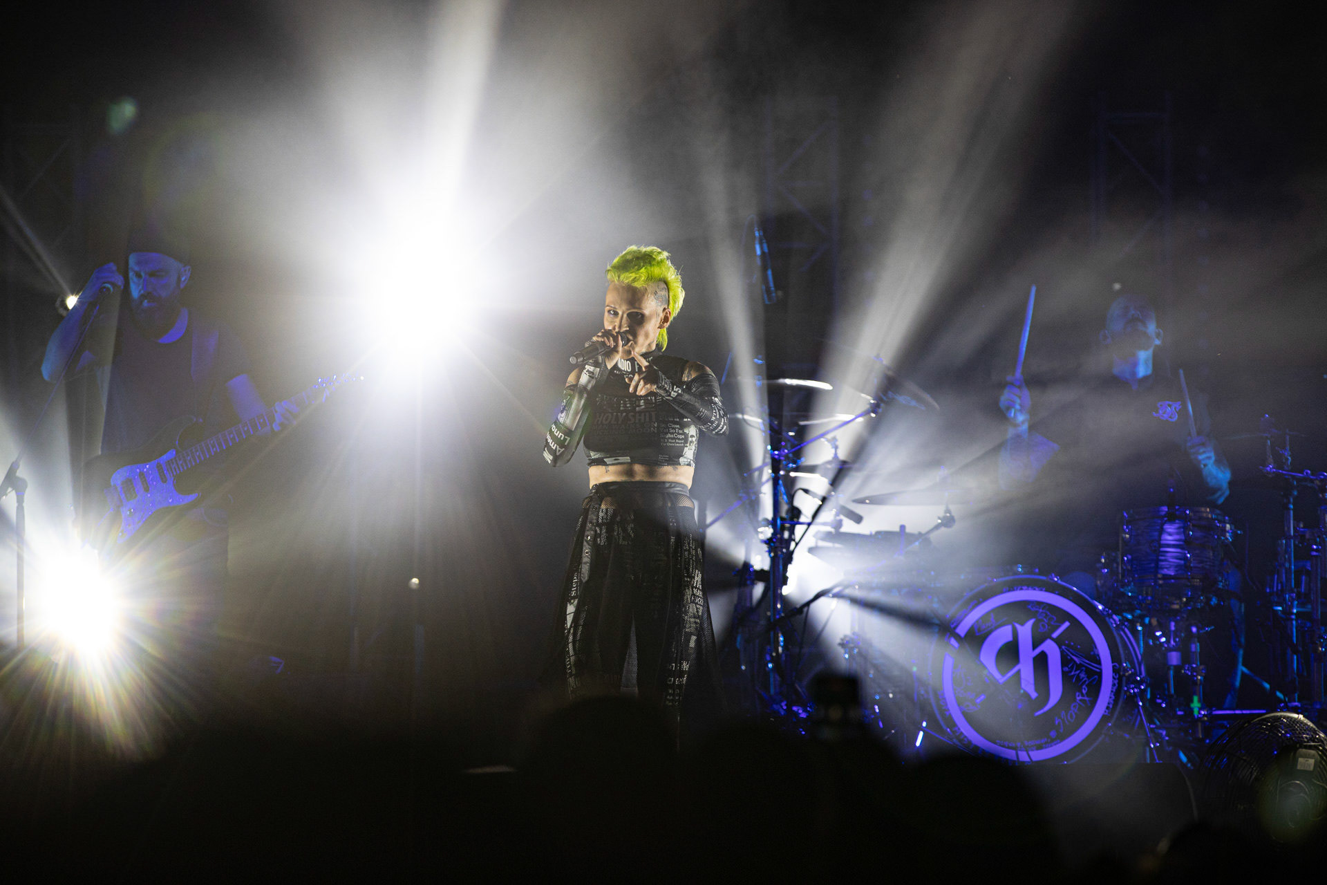 30.07.2021 Agnieszka Chylinska - koncert 25 lat na scenie! Warto bylo szalec. Warszawa Gramy do Woli Progresja.n/z Agnieszka Chylinska – wokal n/z Bartek Krolik – gitara basowa, klawisze,n/z Marek Piotrowski – instrumenty klawiszowe, n/z Maciej Maka – gitara,n/z Bartlomiej Szopix Czerniachowski - perkusja.Pop, pop-rock, hardrock, heavy metal,Fot. Andrzej Wasilkiewicz/Reporter