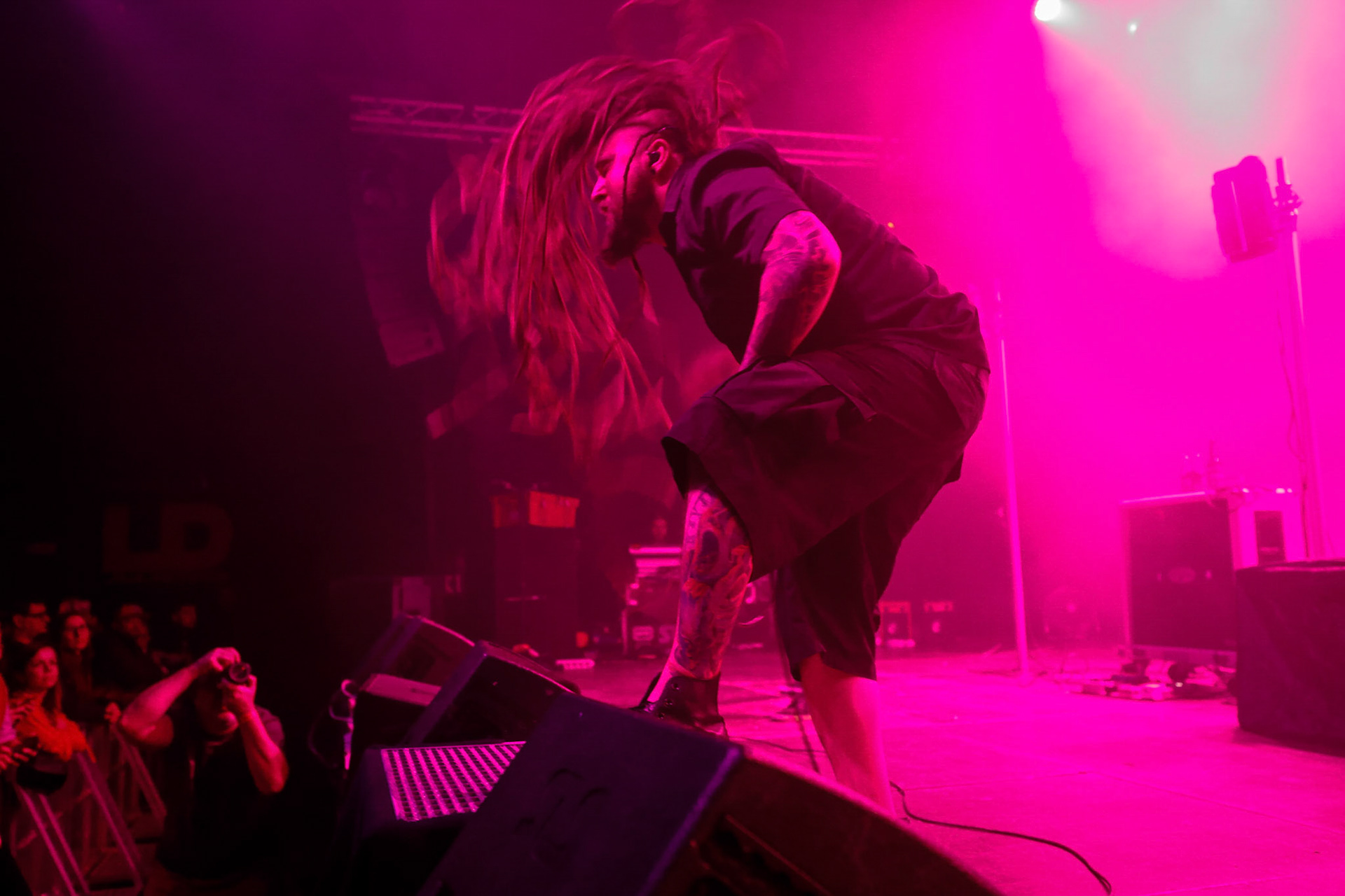 30.11.2018 Knock Out Tour 2018 - Warszawa Progresja - DECAPITATED - techniczny death metal, groove metal,

Wacław „Vogg” Kiełtyka gitara,
Rafał "Rasta" Piotrowski wokal, 
Michał "Młody" Łysejko perkusja,
Hubert Więcek gitara basowa, fot. Andrzej Wasilkiewicz/Reporter