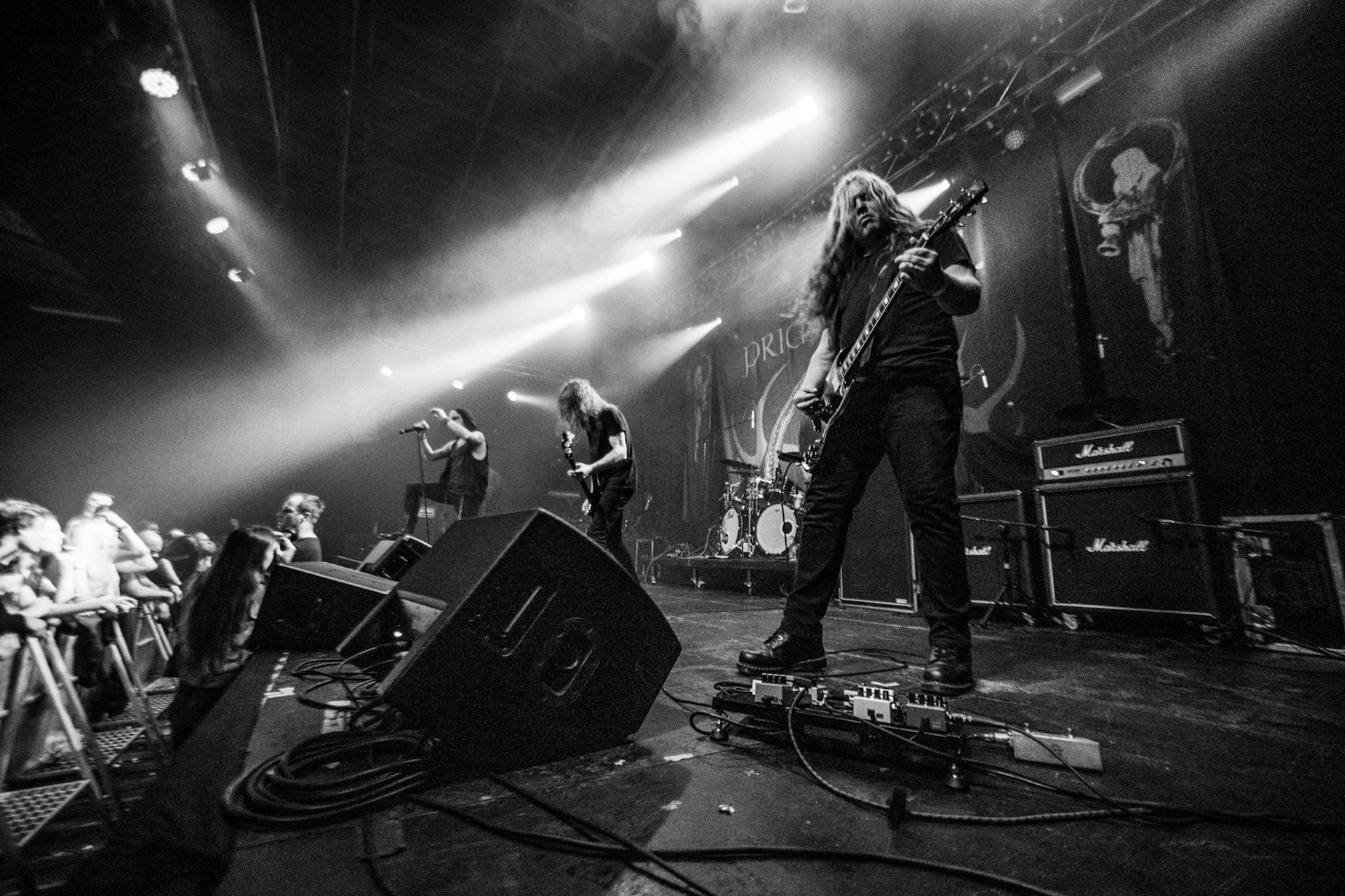 21.12.2019 Metalowa Wigilia 2019 w warszawskiej Progresji.
Koncert zespołu Primordial, irlandzki metal.
Massive Music 
fot. Andrzej Wasilkiewicz/REPORTER