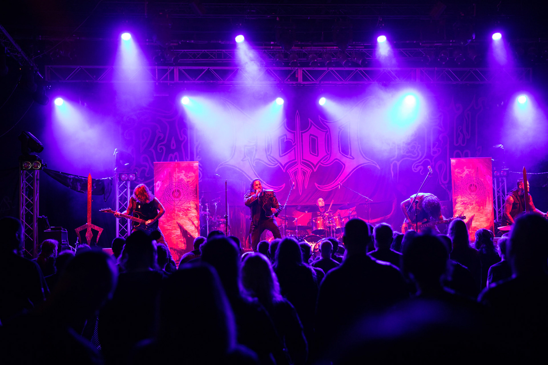 ACOD (Francja) death metal, thrash metal,
Fred: Vocals,
Jerome: Guitars/Bass,
Raph: Drums,
SonyMusic RCA
Knockoutprod
fot. Andrzej kaziq Wasilkiewicz/Reporter