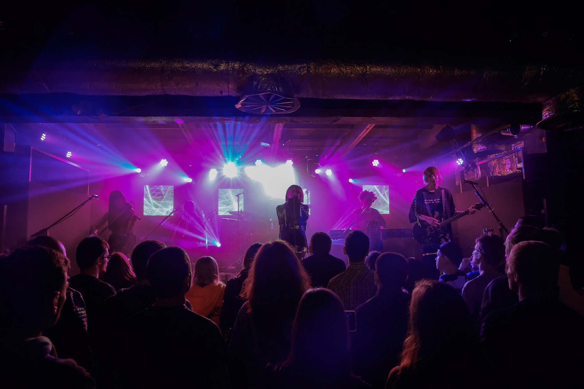 27.01.2020 Warszawa Klub Proxima koncert AliA. Europejska trasa japońskiej grupy AliA  AliAliVe2020 Around the World ReAliVe 
Slide Sunset, Knock Out Productions, 
fot. Andrzej Wasilkiewicz/REPORTER