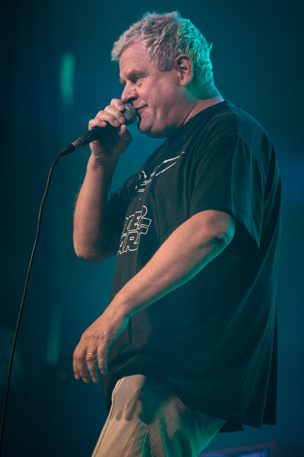 KULT - koncert Pomaranczowa Trasa 2021 - Warszawa Stodoła. 29 pazdziernika 2021. Kazik Staszewski wokal,Rock, rock progresywny, rock alternatywny, punk, nowa fala, polski rock.fot. Andrzej kaziq Wasilkiewicz/Reporter