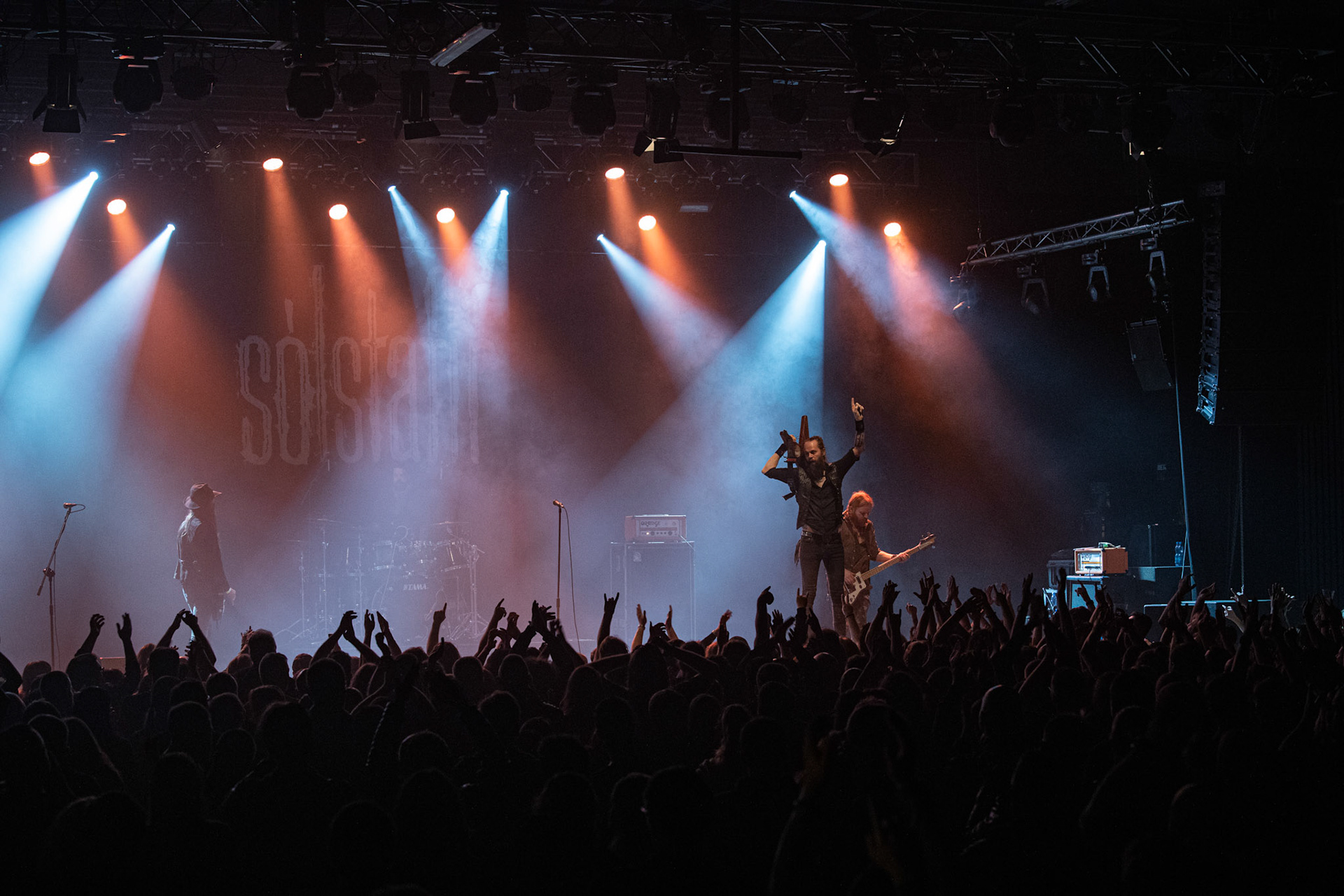 21.12.2019 Metalowa Wigilia 2019 w warszawskiej Progresji. Headliner wieczoru
koncert zespołu Sólstafir, islandzki postmetal.
Massive Music 
fot. Andrzej Wasilkiewicz/REPORTER