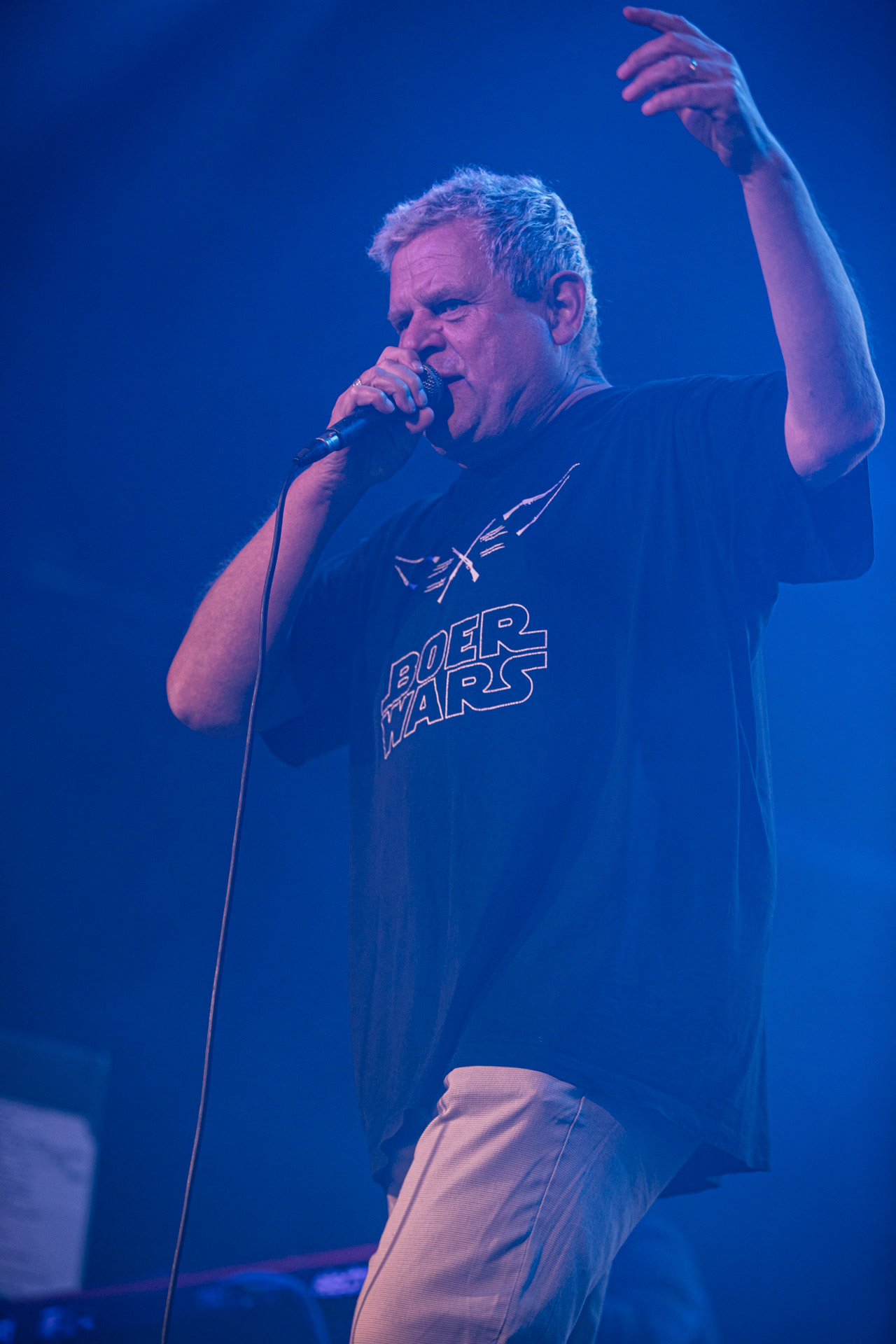 KULT - koncert Pomaranczowa Trasa 2021 - Warszawa Stodoła. 29 pazdziernika 2021. Kazik Staszewski wokal,Rock, rock progresywny, rock alternatywny, punk, nowa fala, polski rock.fot. Andrzej kaziq Wasilkiewicz/Reporter