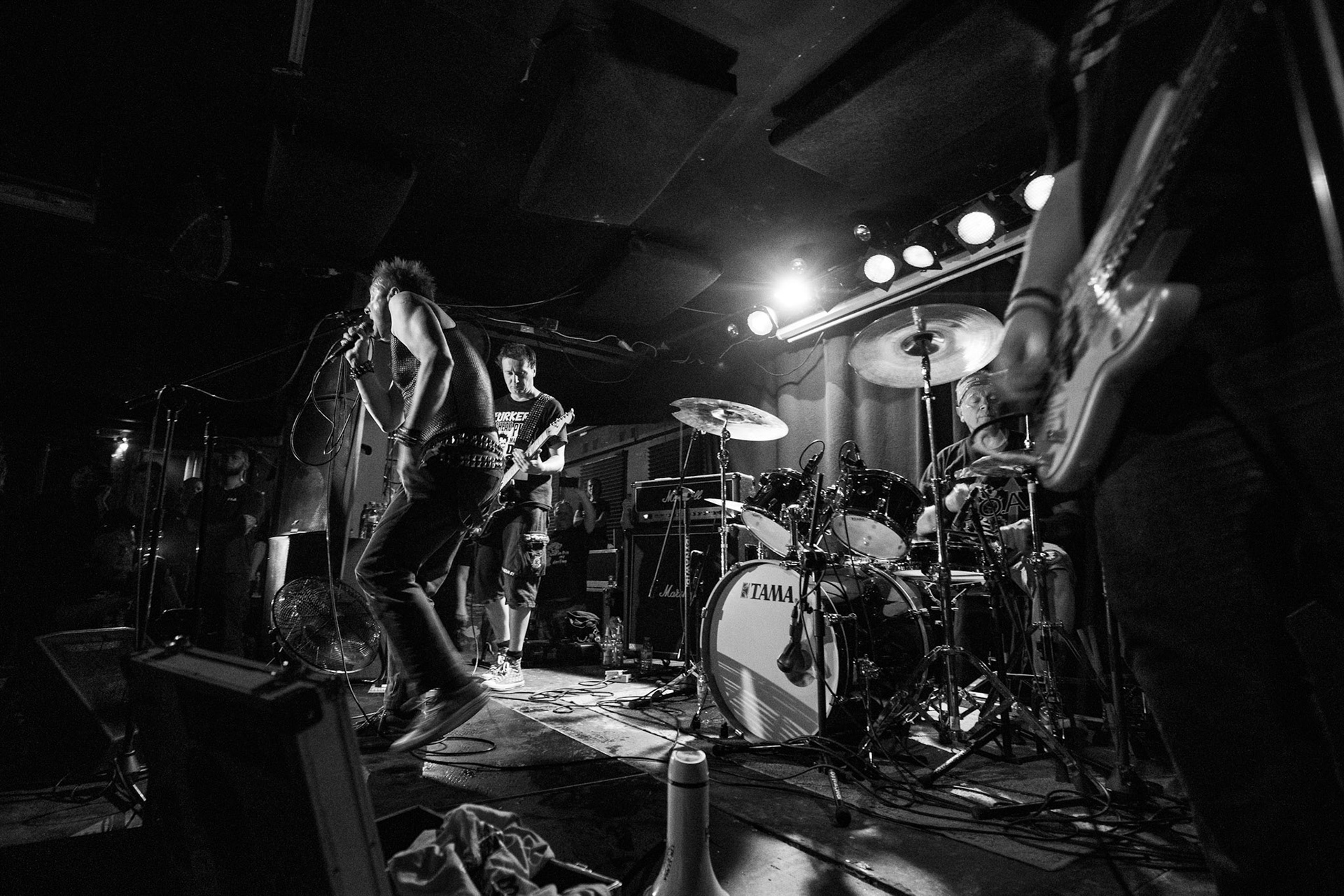 8.08.2019. TZN Xenia - warszawska grupa punkrockowa 
Krzysztof "Zygzak" Chojnacki – wokal 
Dariusz "Dynia" Dynowski – perkusja 
Wojtek "Tele Kesur" Rusak – gitara 
Krzysztof "Panek" Pankiewicz - gitara basowa, Produkcja Boredom Booking, Warszawa Pogłos,
fot. Andrzej kaziq Wasilkiewicz/Reporter