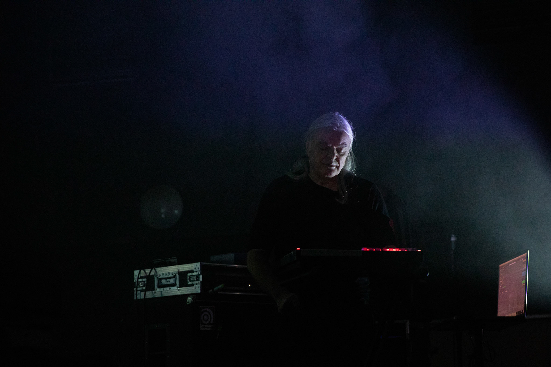 2.04.2019 THE YOUNG GODS (Szwajcaria) industrial, alternatywny rock, noise, ambient
Franz Treichler / Franz Muse, vocals, sampler, computer, guitars.
Cesare Pizzi sampler, computer.
Bernard Trontin drums, electronics.
Klub Kwadrat,
Knock Out Productions.