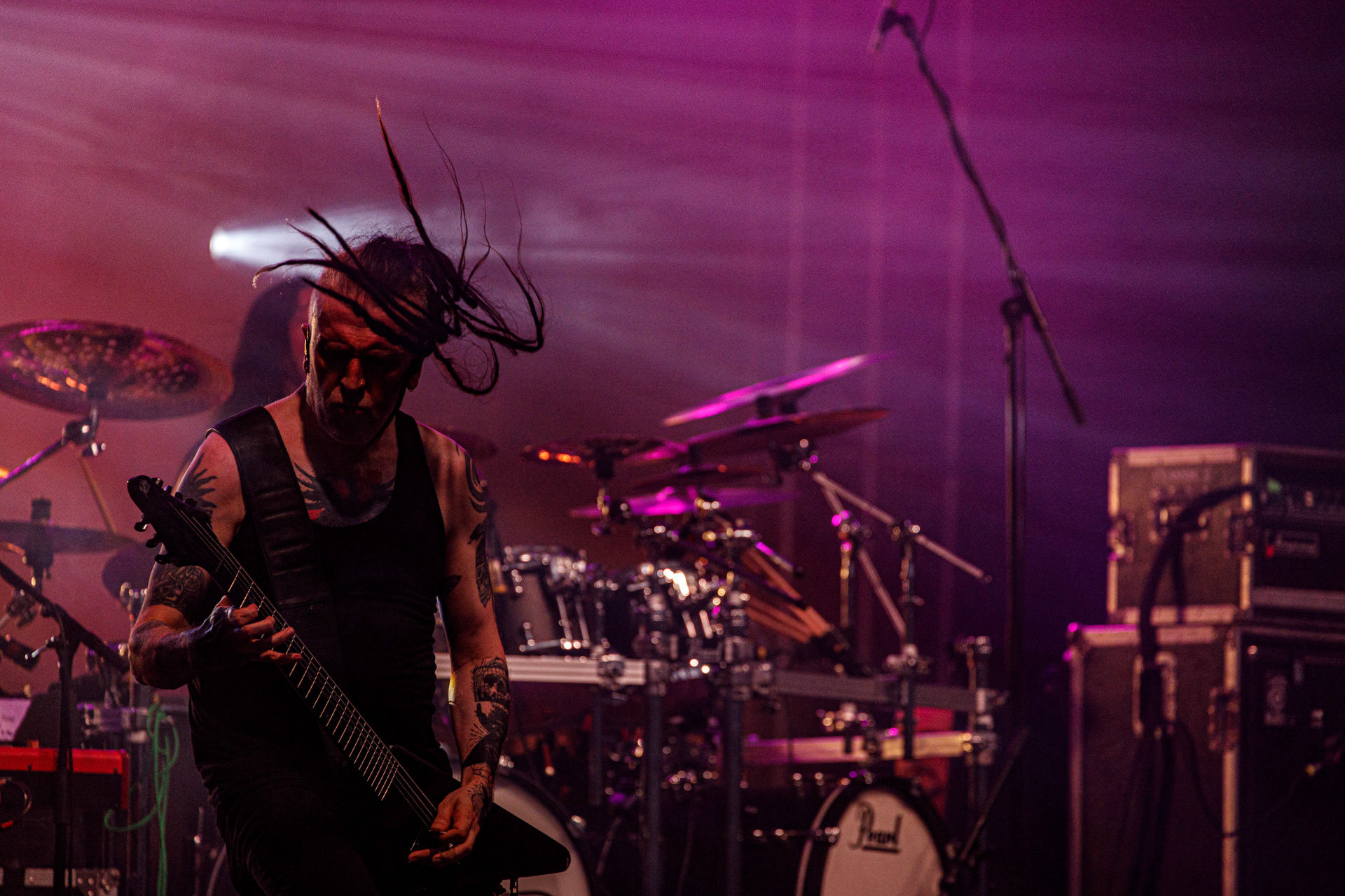 22.07.2022 Paradise Lost - warszawski koncert na letniej scenie klubu Progresja.Knock Out Production, Nuclear Blast, n/z Nick Holmes – wokal,n/z Gregor Mackintosh – gitara prowadząca,n/z Aaron Aedy – gitara rytmiczna,n/z Steve Edmondson – gitara basowa,n/z Waltteri Vayrynen – perkusja,Produkcja Knock Out Productions,Fot. Andrzej Wasilkiewicz/Reporter