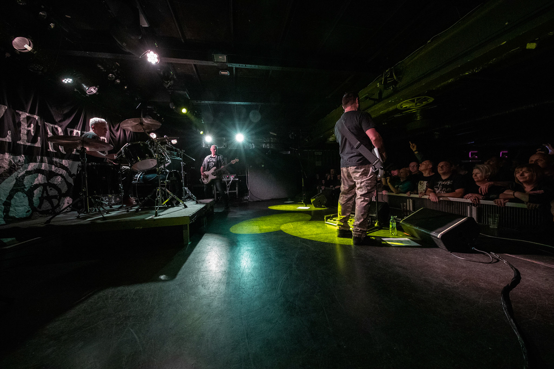 8.12.2018r Dezerter koncert Proxima, Robert Robal Matera gitara, wokal, Krzysztof Grabowski perkusja, fot. Andrzej Wasilkiewicz/Reporter