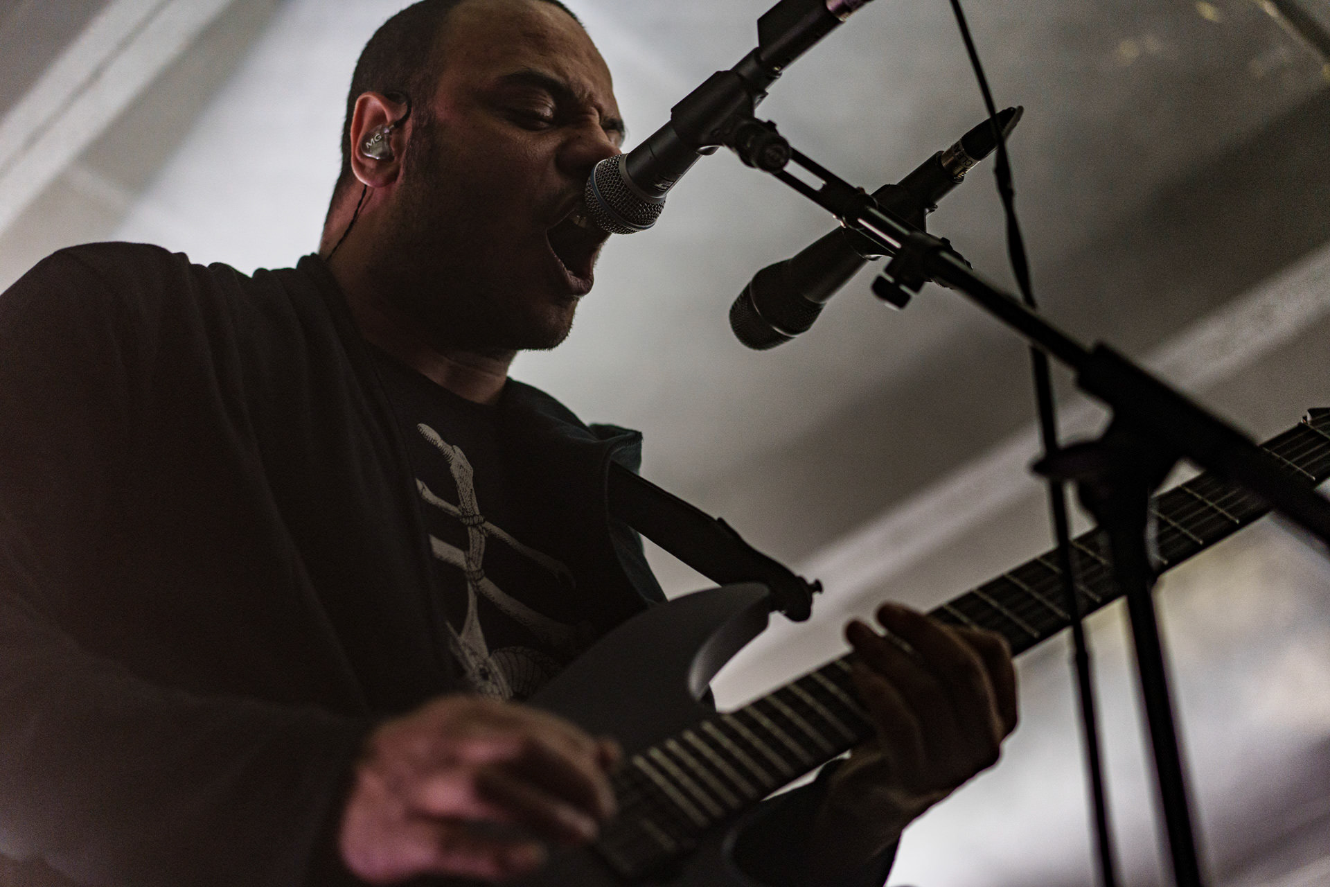 6.12.2022 Zeal &amp; Ardor - Warszawa.Szwajcarski industrial metal, blackgaze, awant-garde, afroamerykanski spirytualizmu z black metalem,n/z Manuel Gagneux - wokal, gitara,Knock Out Productions,Klub Proxima,Fot. Andrzej Wasilkiewicz/Reporter