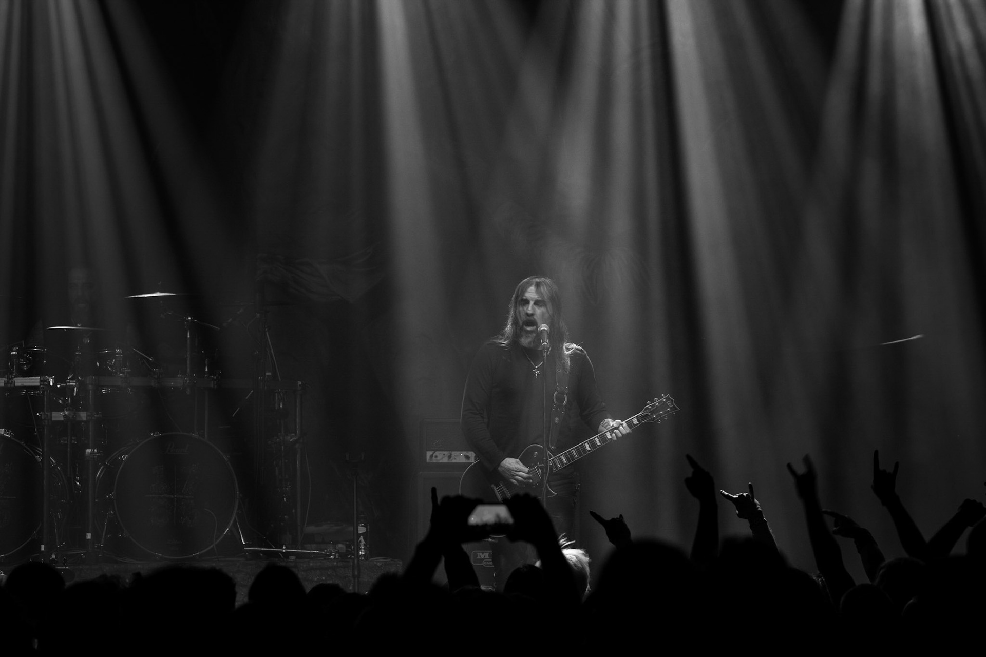 25.11.2019 Warszawa Klub Progresja Europejska Trasa Moonspell z Rotting Christ 2019 
koncert Rotting Christ
N/z Sakis Tolis gitara wokal
N/z Themis Tolis perkusja 
N/z Vagelis Karzis gitara basowa
N/z George Emmanuel  gitara
fot. Andrzej Wasilkiewicz/REPORTER