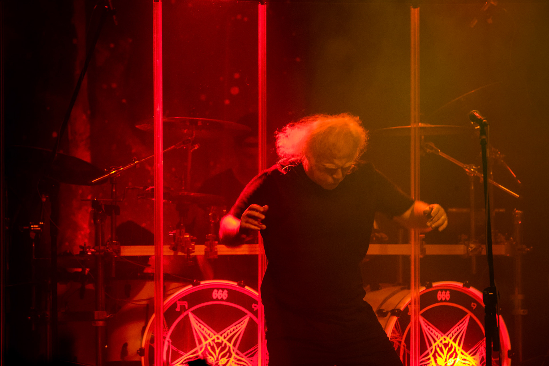 Legendy Metalu KAT & Roman Kostrzewski Polska, metal, trashmetal, - koncert Legendy Metalu w warszawskiej Progresji, 
Roman Kostrzewski – wokal
Jacek Nowak – perkusja
Krzysztof Pistelok – gitara
Jacek Hiro – gitara
Michał Laksa – bas
fot. Andrzej kaziq Wasilkiewicz