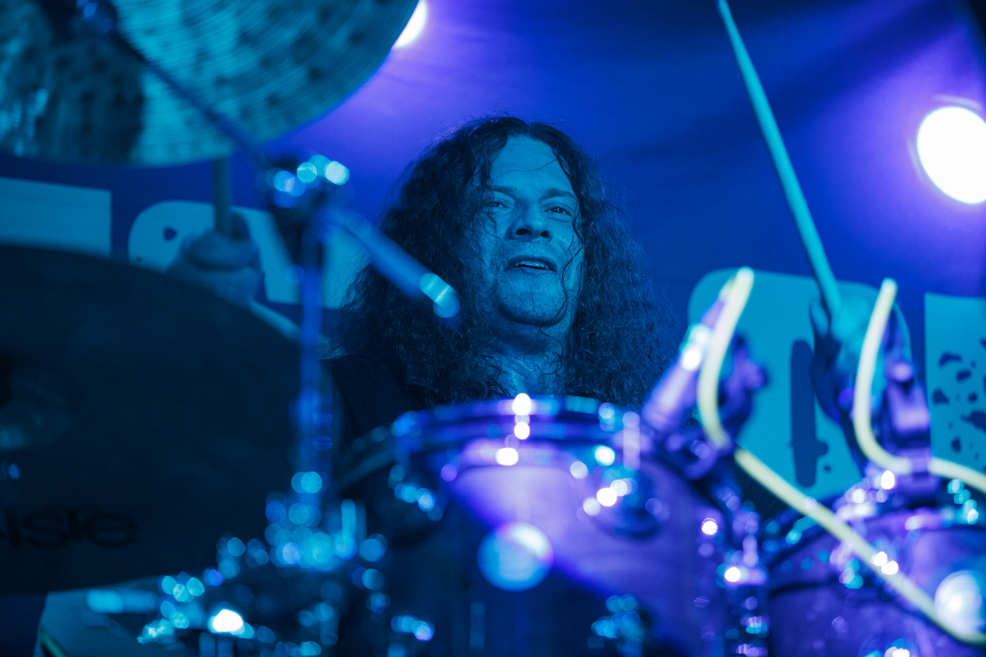 13.11.2021 House Of Death - koncert Warszawa RemontJuan Carlos Cano - wokal,Szymon „Sajmon” Synowka – perkusja,Adam Bielczuk - gitara,Tomasz „Tytus” Pukacki - bass,thrash metal, crossover thrash, heavy metal, speed metal, hard rock,fot. Andrzej Wasilkiewicz/Reporter