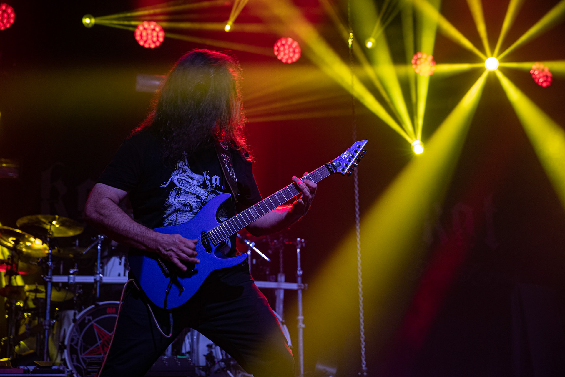 12.09.2021 - KAT i Roman Kostrzewski - koncert "Do zobaczenia w piekle" Wroclaw, Centrum Koncertowe A2.  Krzysztof Pistelok – gitara,fot. Andrzej kaziq Wasilkiewicz