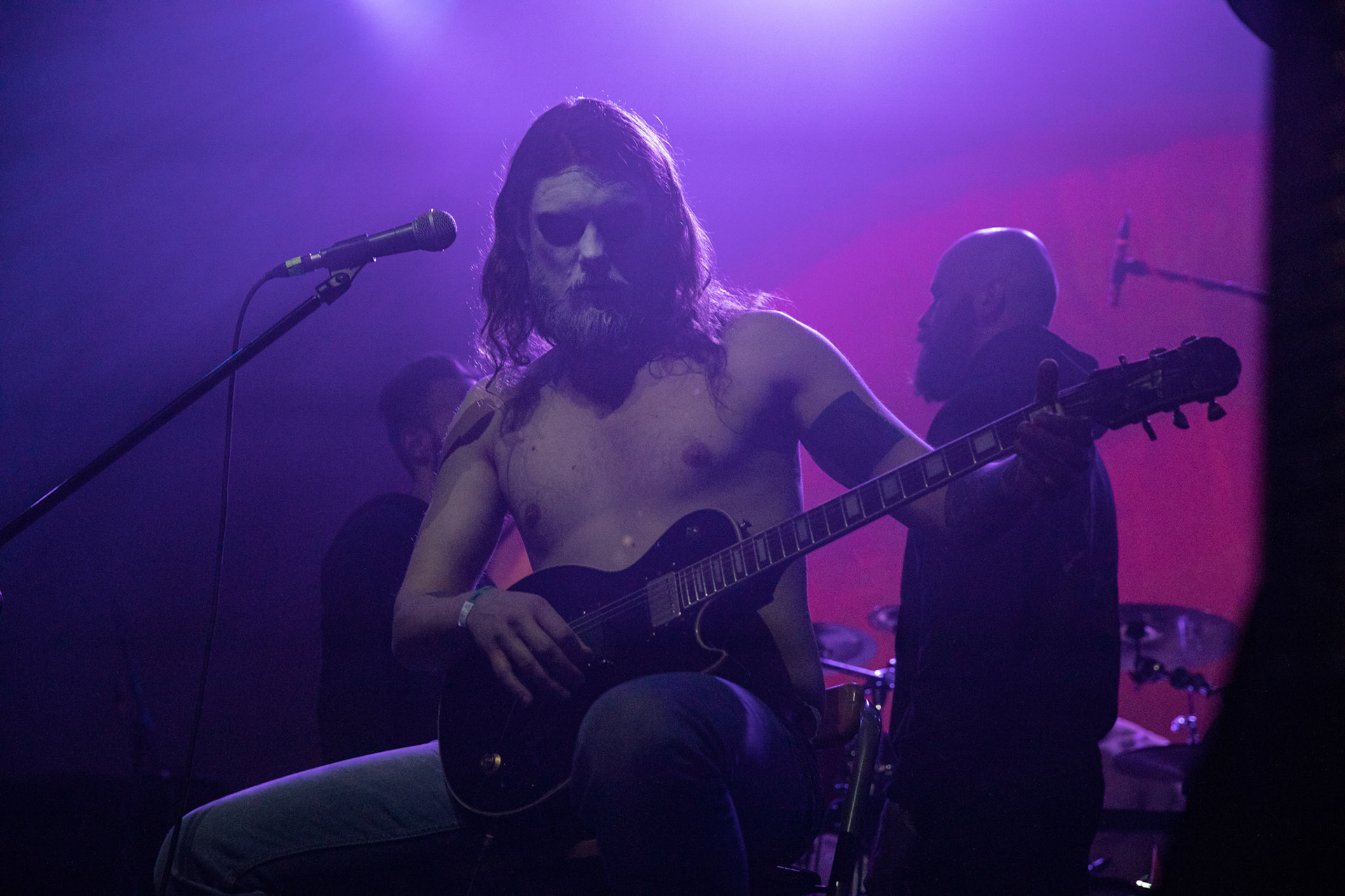 15.12.2019 koncert polskiego zespołu pieśni i końca Furia, Merry Christless 2019, Warszawa Klub Progresja,
zespół Nihila, kolektyw Let The World Burn, black metal, eksperymentalny metal, nekrofolk,
n/z Michał "Nihil" Kuźniak – wokal, sample, gitara, 
n/z Kamil "Sars" Staszałek – gitara basowa, 
n/z Grzegorz "Namtar" Kantor – perkusja, 
n/z Artur Rumiński – gitara elektryczna, 
New Aeon Musick, Knock Out Productions
fot. Andrzej Wasilkiewicz/REPORTER