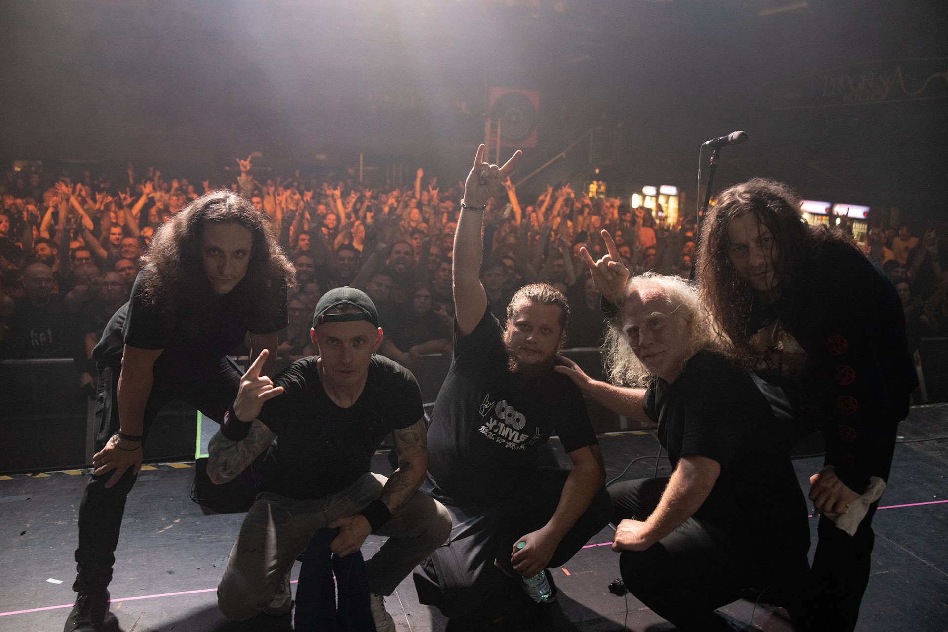 Legendy Metalu KAT & Roman Kostrzewski Polska, metal, trashmetal, - koncert Legendy Metalu w warszawskiej Progresji, 
Roman Kostrzewski – wokal
Jacek Nowak – perkusja
Krzysztof Pistelok – gitara
Jacek Hiro – gitara
Michał Laksa – bas
fot. Andrzej kaziq Wasilkiewicz