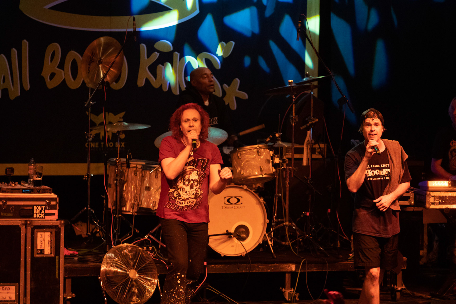 Dog Eat Dog - USA - hardcore, punkrock, rap, metal, hip hop,reggae, soul, funk,
Dave Neabore (bass), 
John Connor (vocals), 
Brandon Finley (drums) 
Roger Hämmerli (guitar)
Bozez (sax & beer)
koncert w Warszawskiej Progresji w ramach trasy 25 lat All Boro Kings zespołu Dog Eat Dog.
fot. Andrzej Wasilkiewicz/Reporter