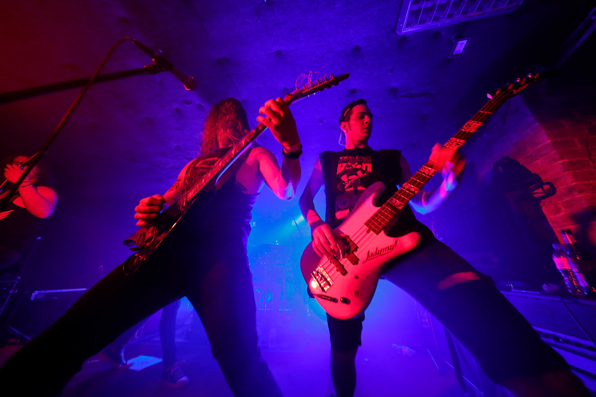 Tester Gier - Rybnik, Polska,
Crossover Thrash, Techniczny Punk Rock, hardcore,