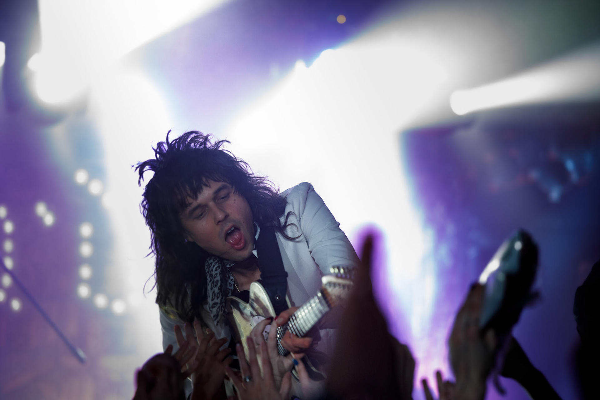 PALAYE ROYALE
The Bastards World Tour 2020: Europe.
Palaye Royal - Kanadyjski Fashion Art Rock Band,
nz. Remington Leith – Vocals,
nz. Sebastian Danzig – Guitar/Organ,
nz. Emerson Barrett - Drums,
Koncert w warszawskiej Proximie 10.03.2020
Sumerian Records, WiniaryBookings,
fot. Andrzej Wasilkiewicz/kaziq.com