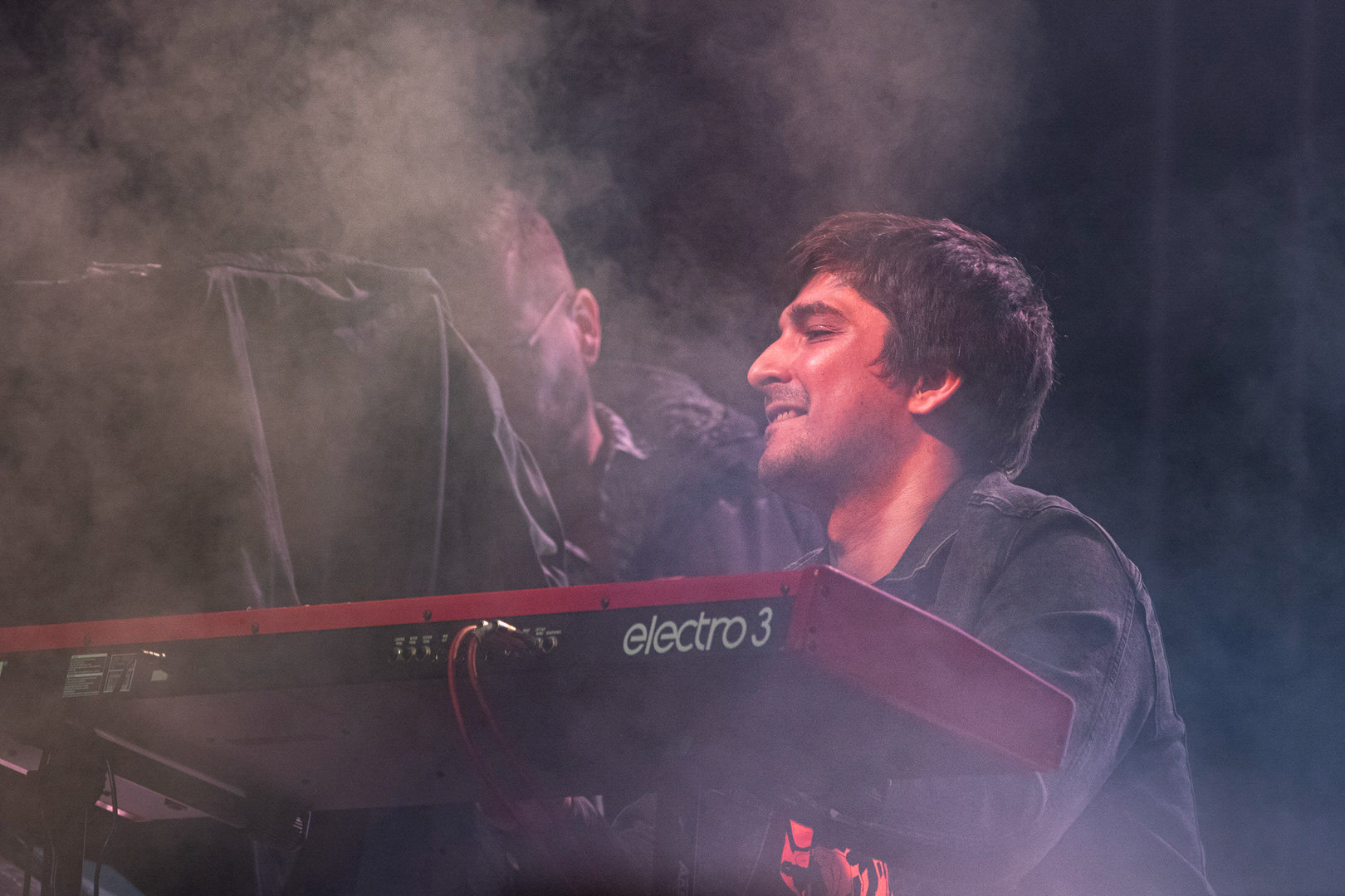 KULT - koncert w ramach Pomaranczowej Trasy 2020 - MUZYCZNA SYRENKA. 9 pazdziernika 2020, Warszawa, Stadion Syrenki. n/z. Konrad Wantrych klawisze,Rock, rock progresywny, rock alternatywny, punk, nowa fala.fot. Andrzej kaziq Wasilkiewicz/Reporter