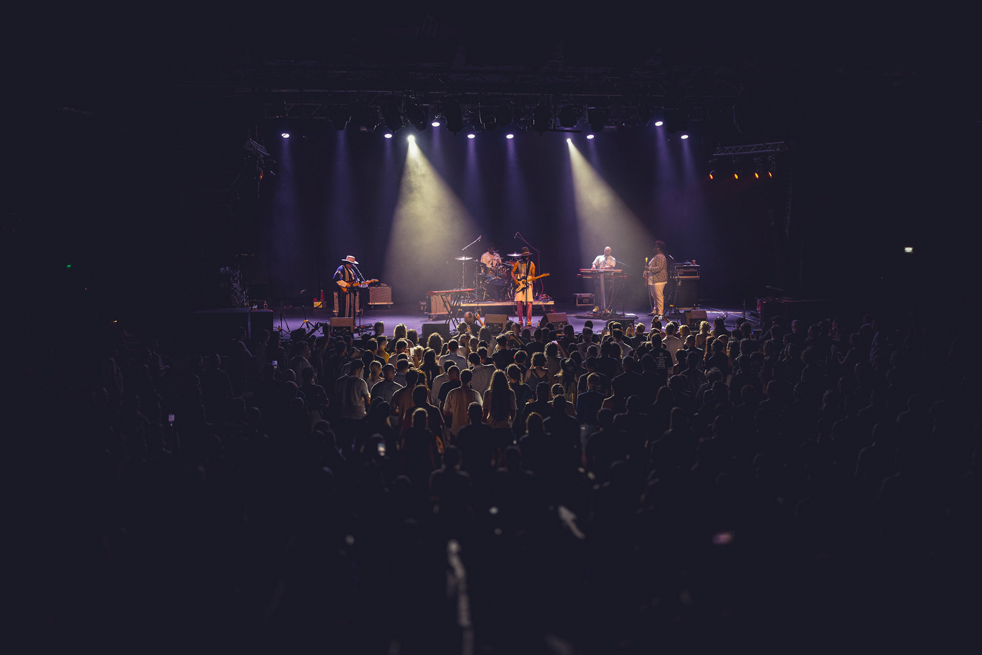 2024.07.16 Fantastic Negrito w warszawskiej Progresji  -  fot. Andrzej Wasilkiewicz kaziq.com