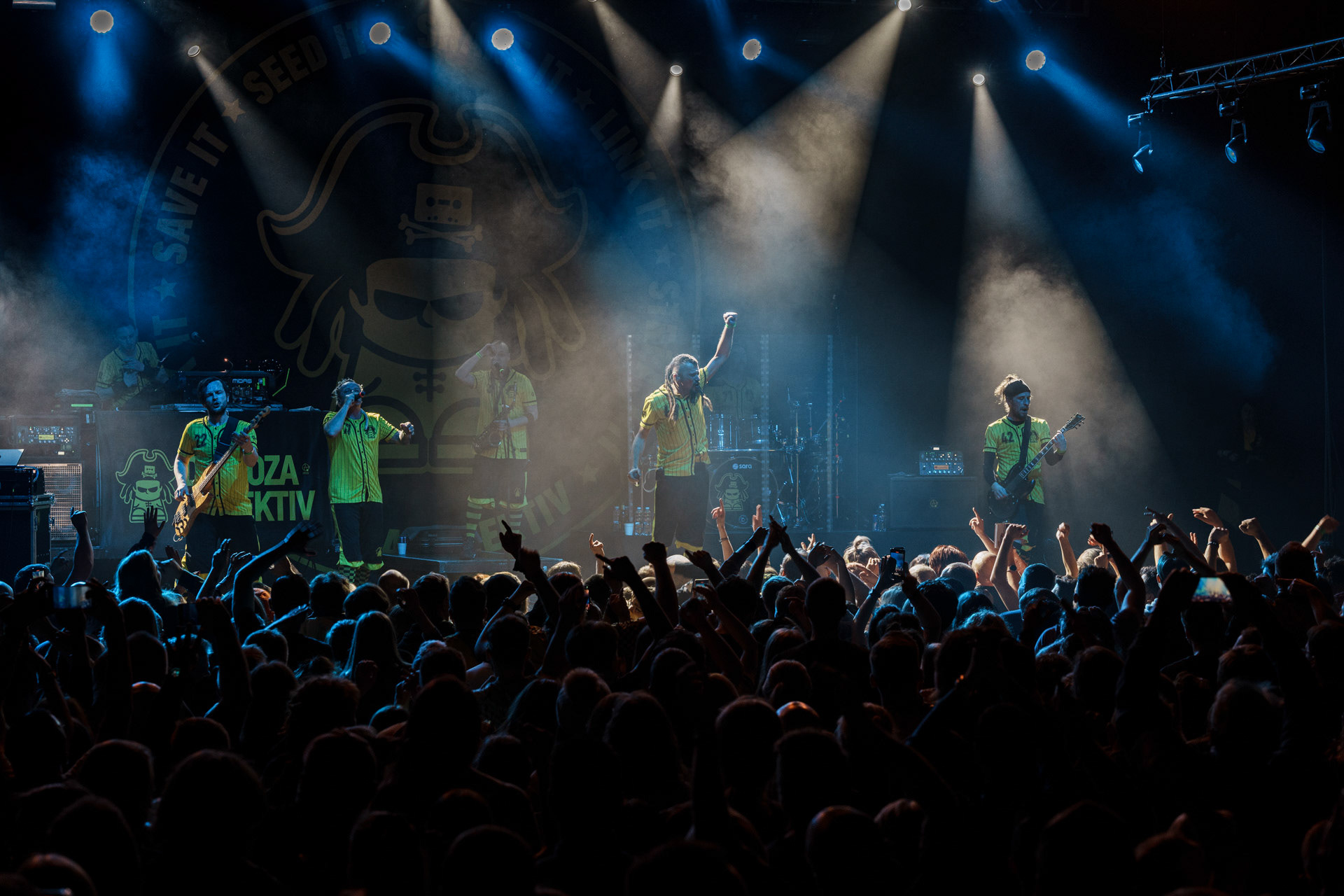 9.02.23 DUBIOZA KOLEKTIV - bosniacka grupa muzyczna, grajaca reggae, dub i rock. - Warszawa Progresja. Winiary Bookings.Fot. Andrzej Wasilkiewicz/Reporter