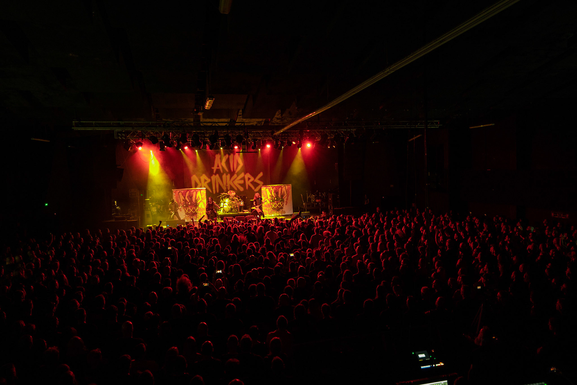 Legendy Metalu Acid Drinkers - rock, trashmetal, - koncert Legendy Metalu w warszawskiej Progresji, 

Tomasz "Titus" Pukacki 
Dariusz "Popcorn" Popowicz 
Maciej "Ślimak" Starosta 
Łukasz "Dzwon" Cyndzer
fot. Andrzej kaziq Wasilkiewicz/Reporter